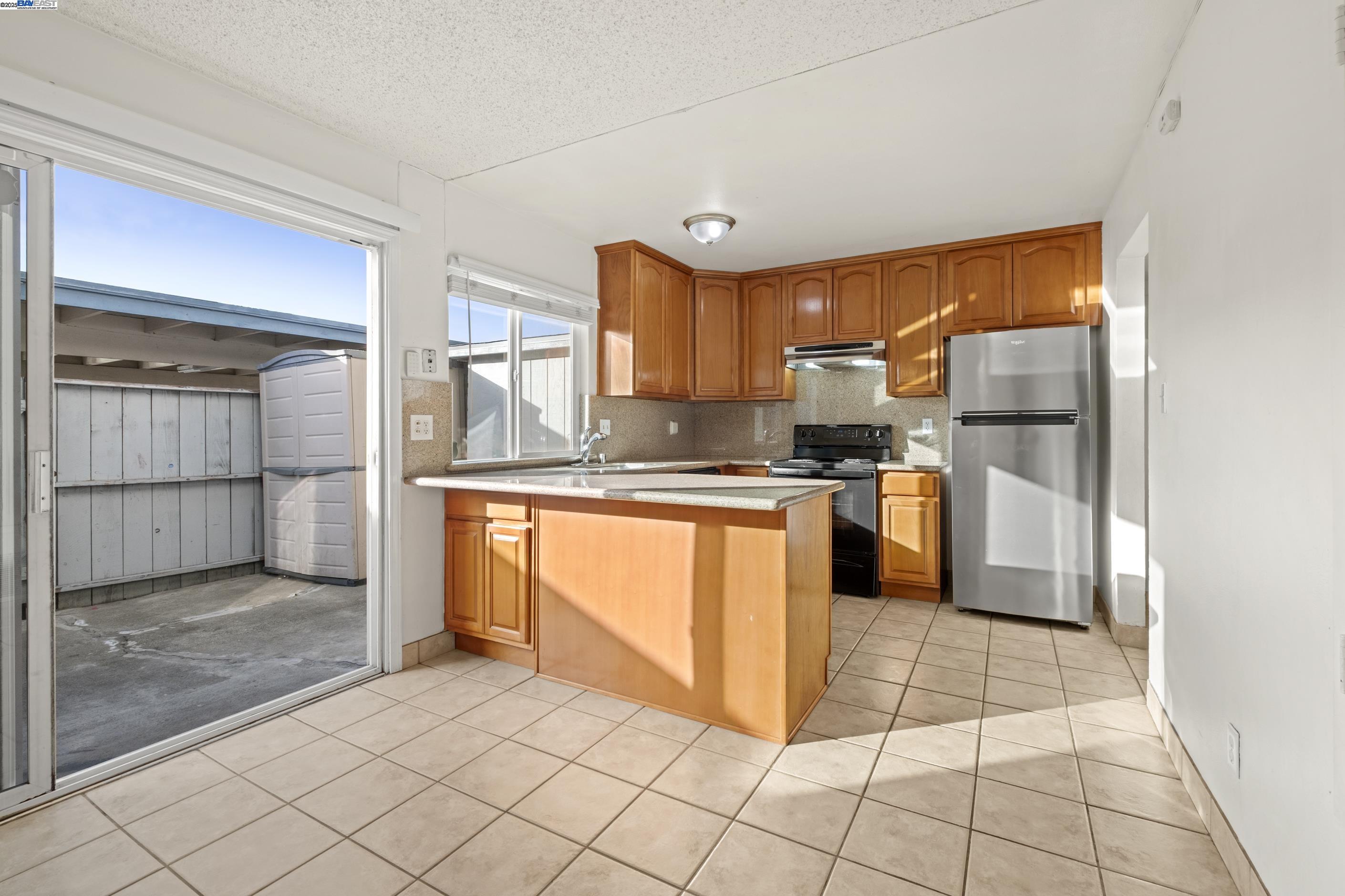 34579 Bluestone Cmn