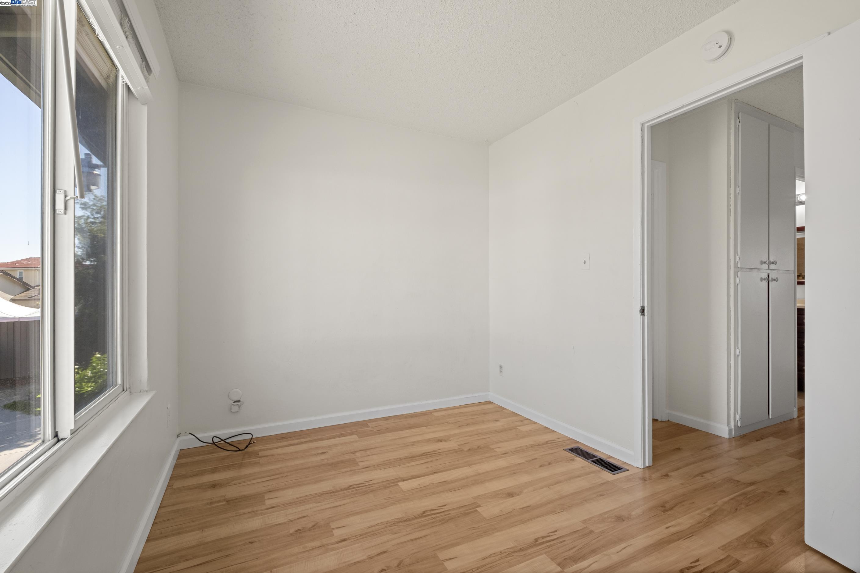 34579 Bluestone Cmn