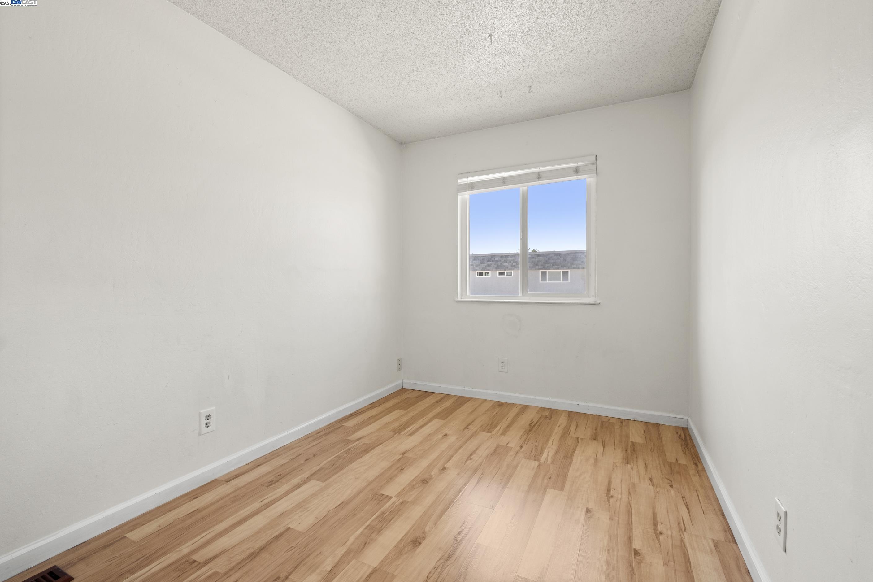 34579 Bluestone Cmn