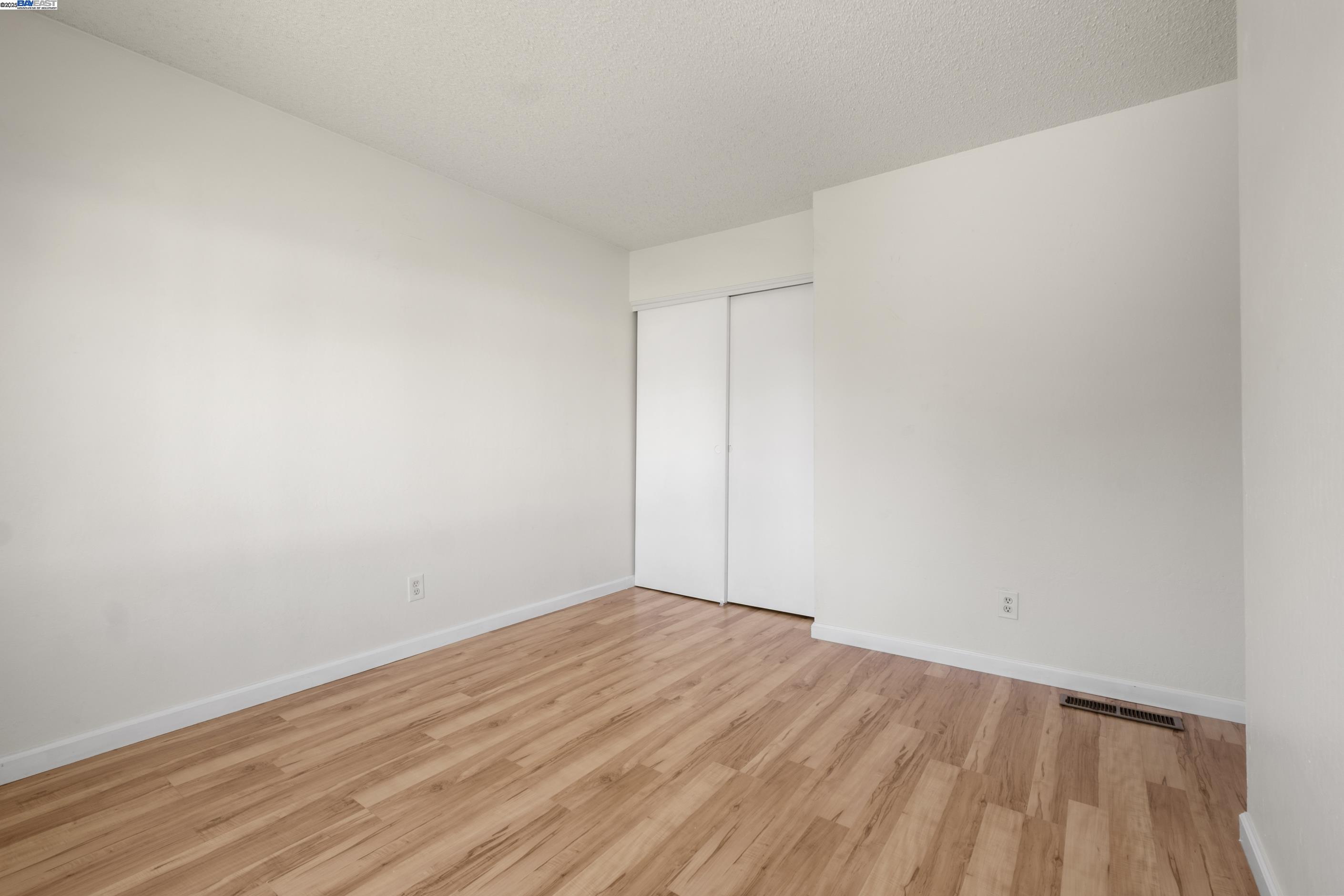 34579 Bluestone Cmn