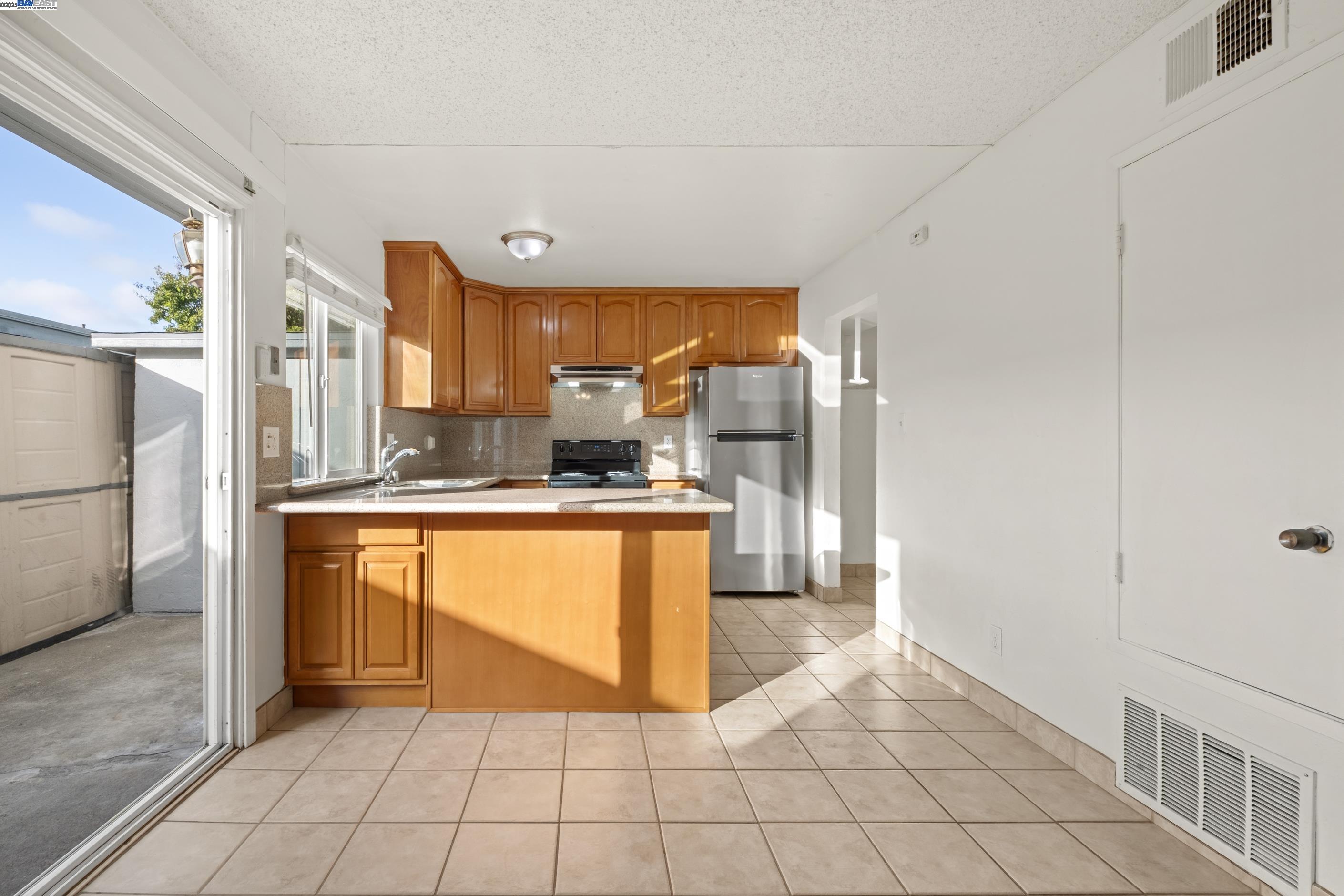 34579 Bluestone Cmn