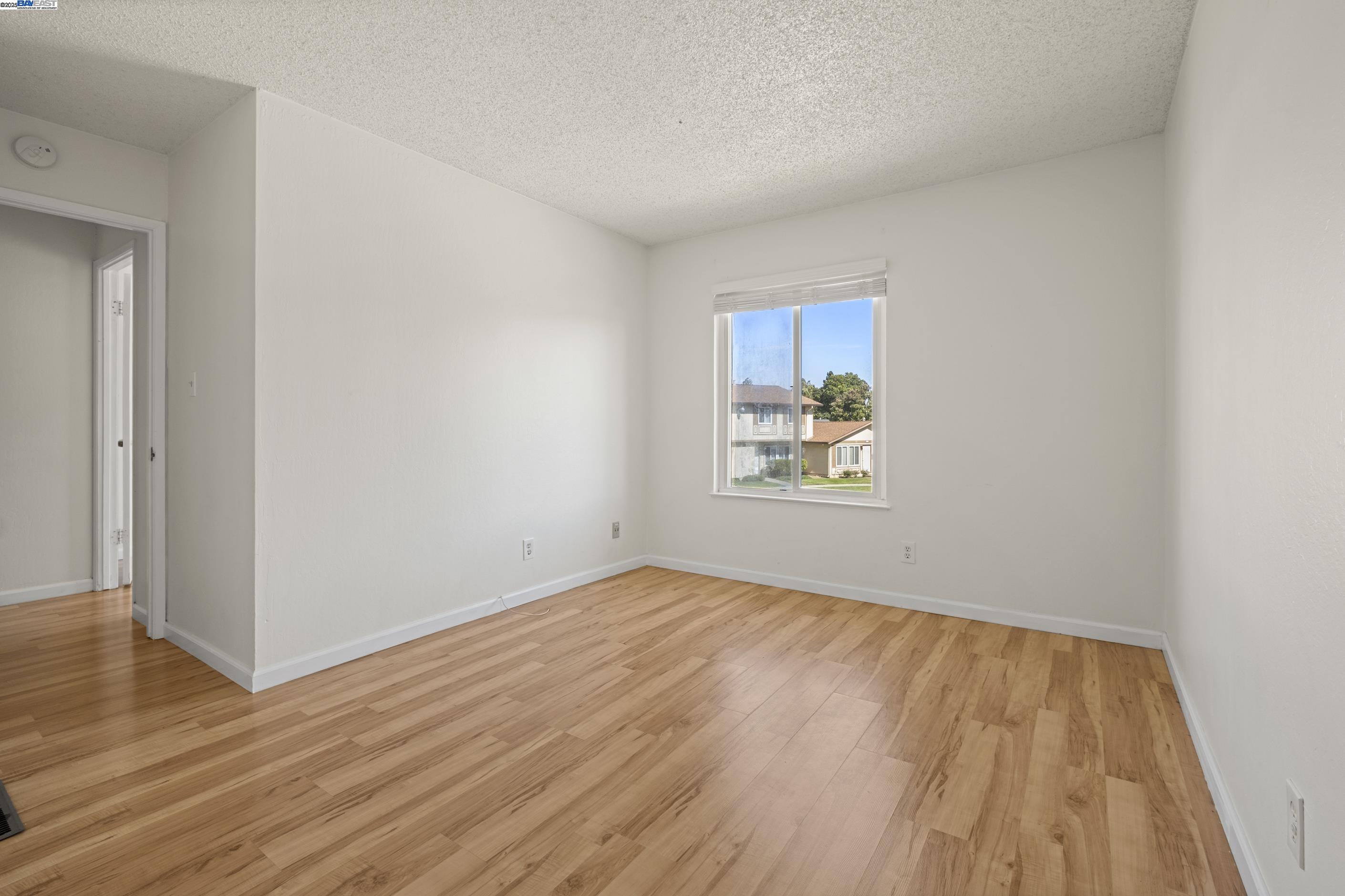 34579 Bluestone Cmn