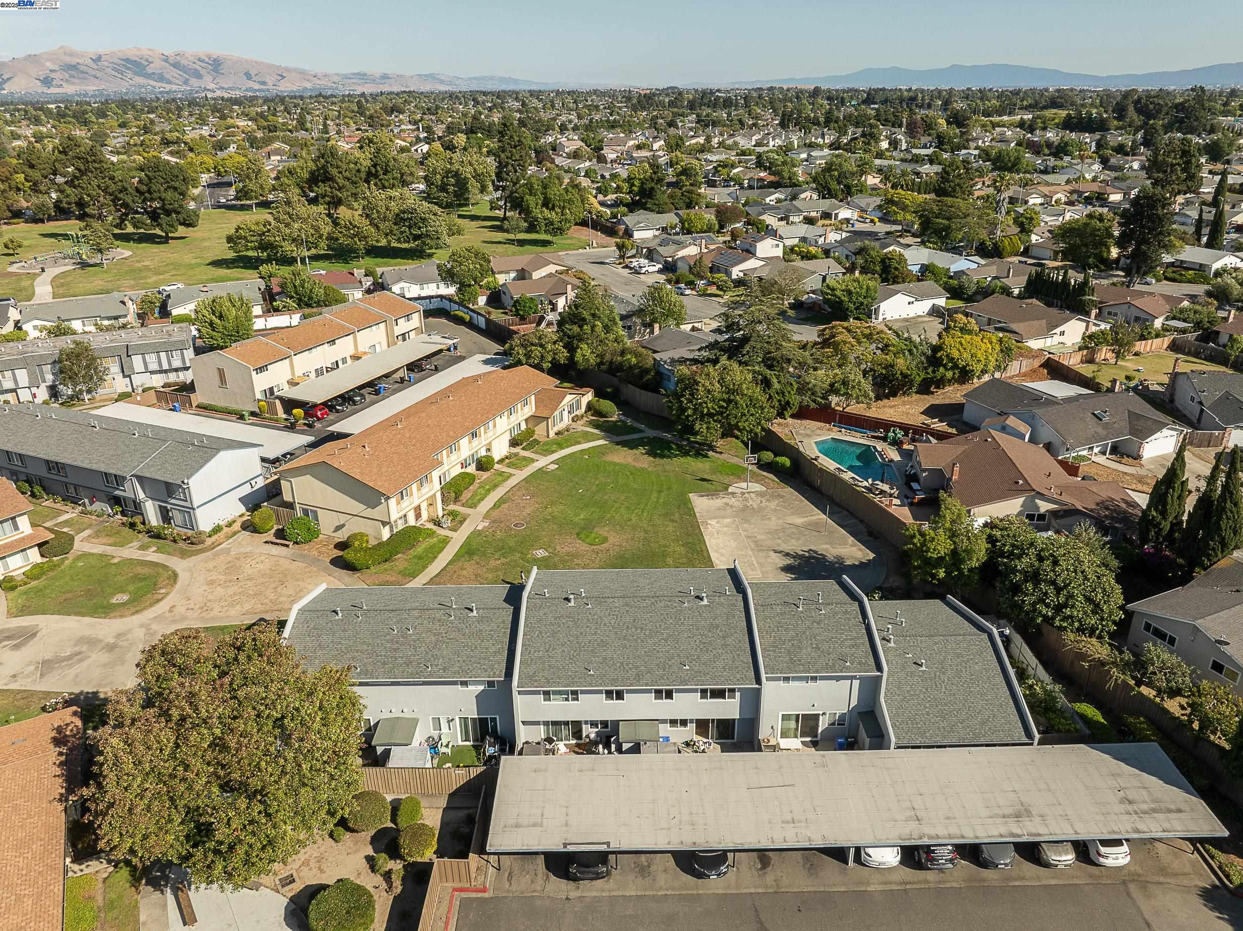 34579 Bluestone Cmn