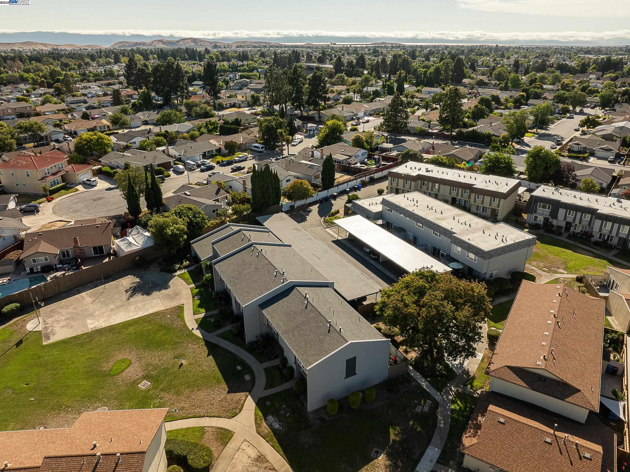 34579 Bluestone Cmn