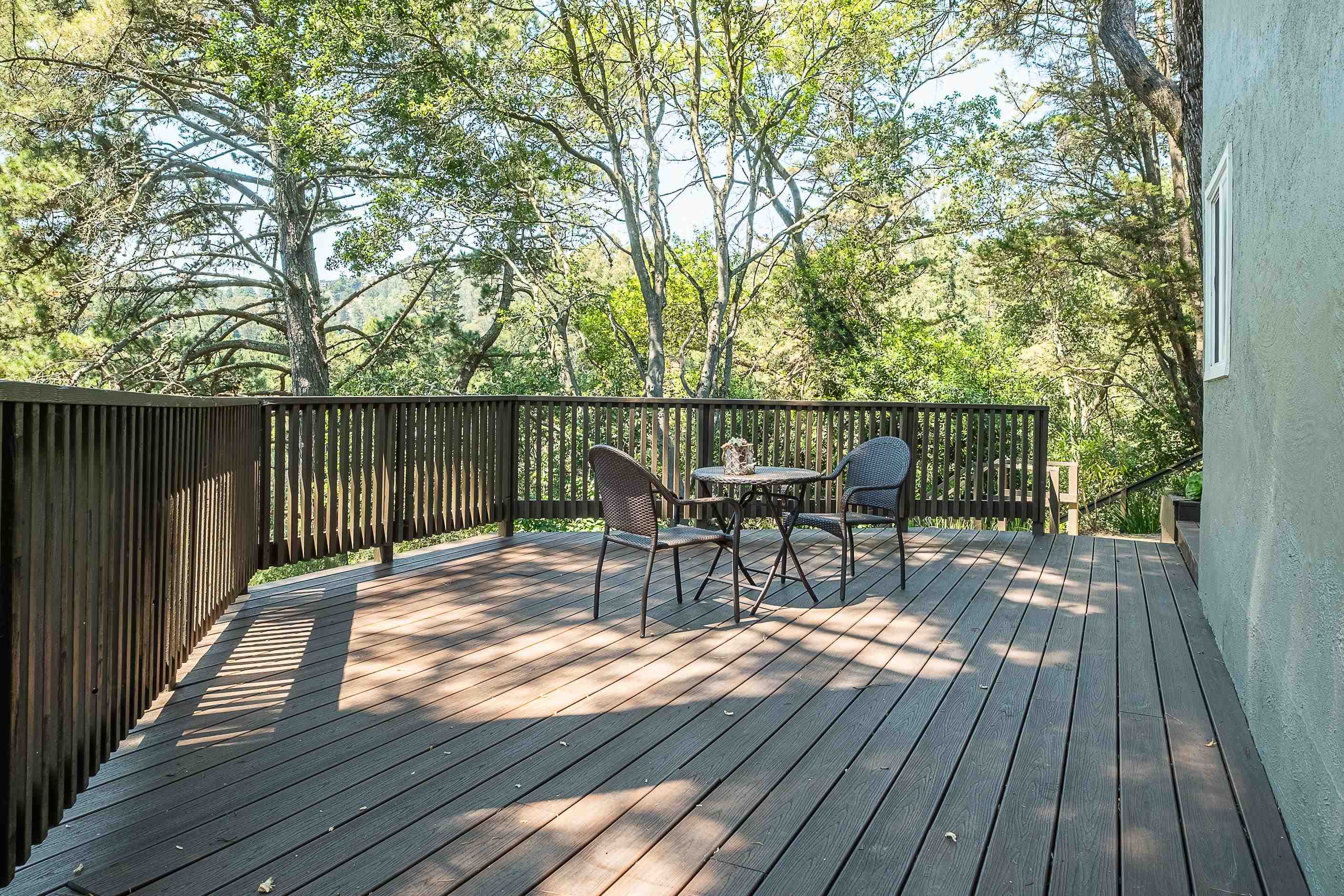 6537 Aitken Dr