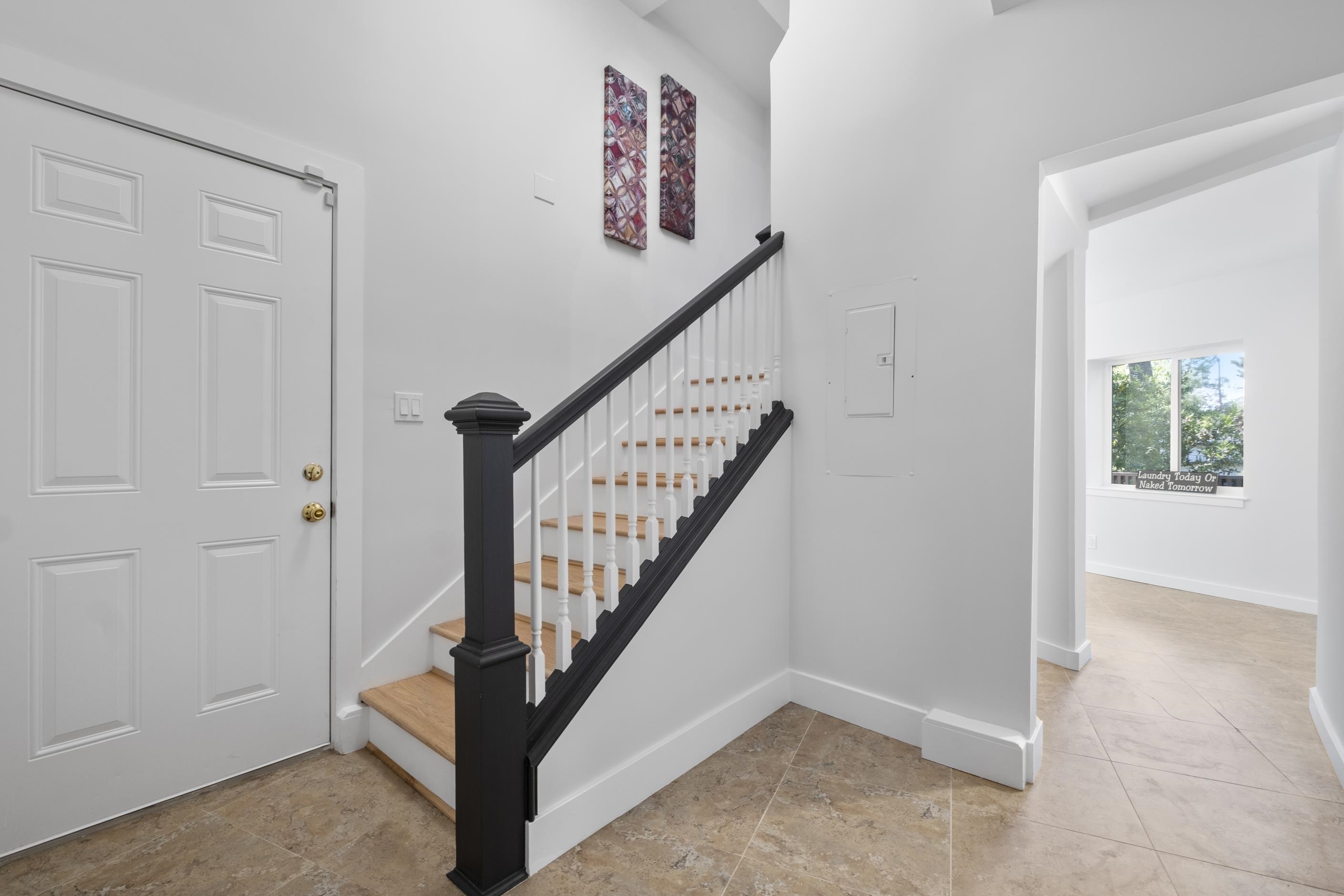 6537 Aitken Dr