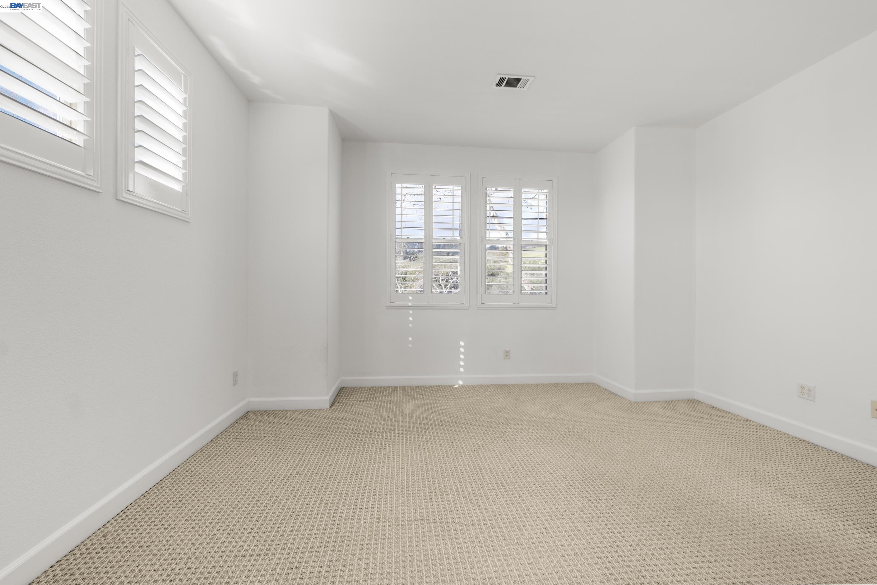 651 Macarthur Blvd