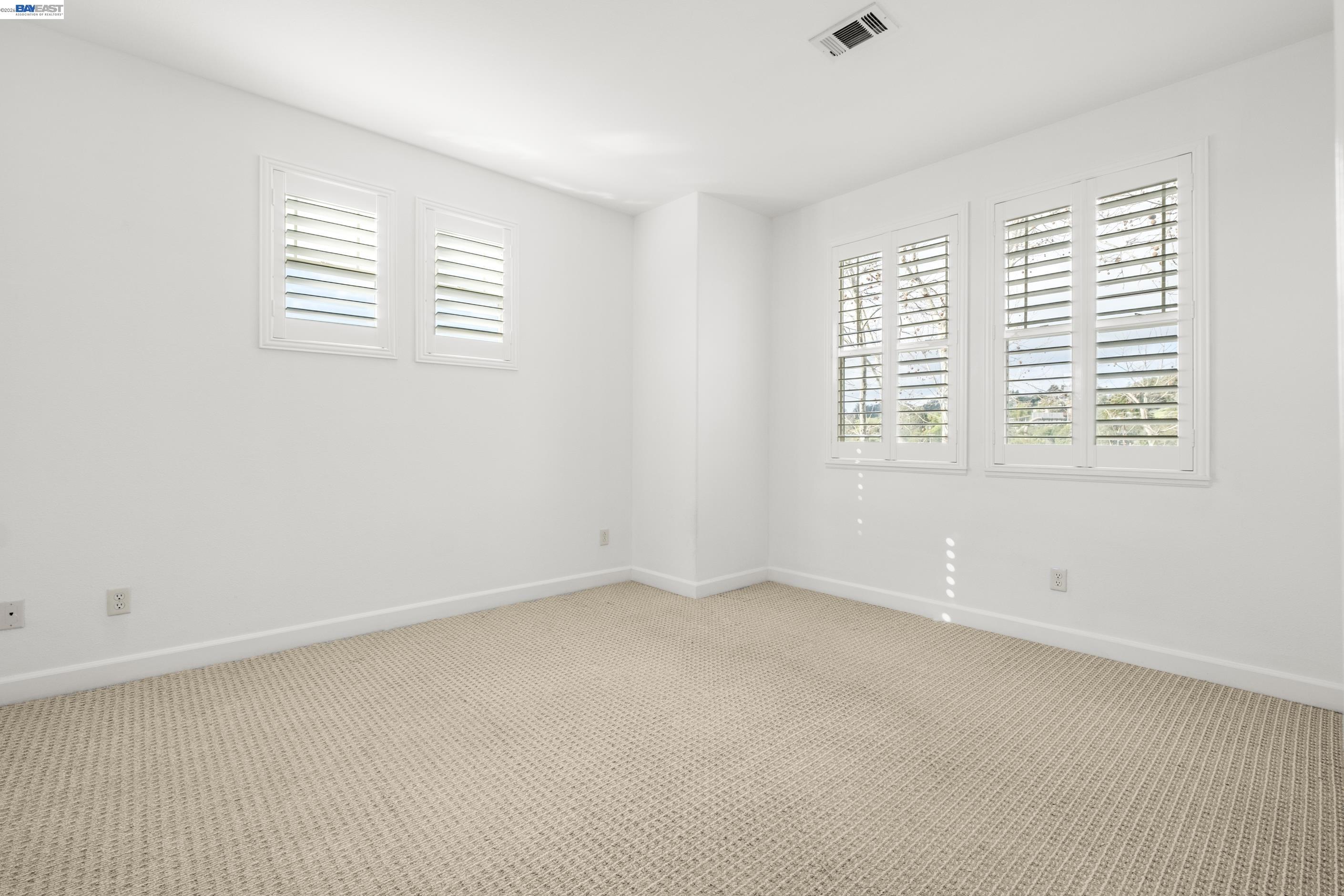 651 Macarthur Blvd