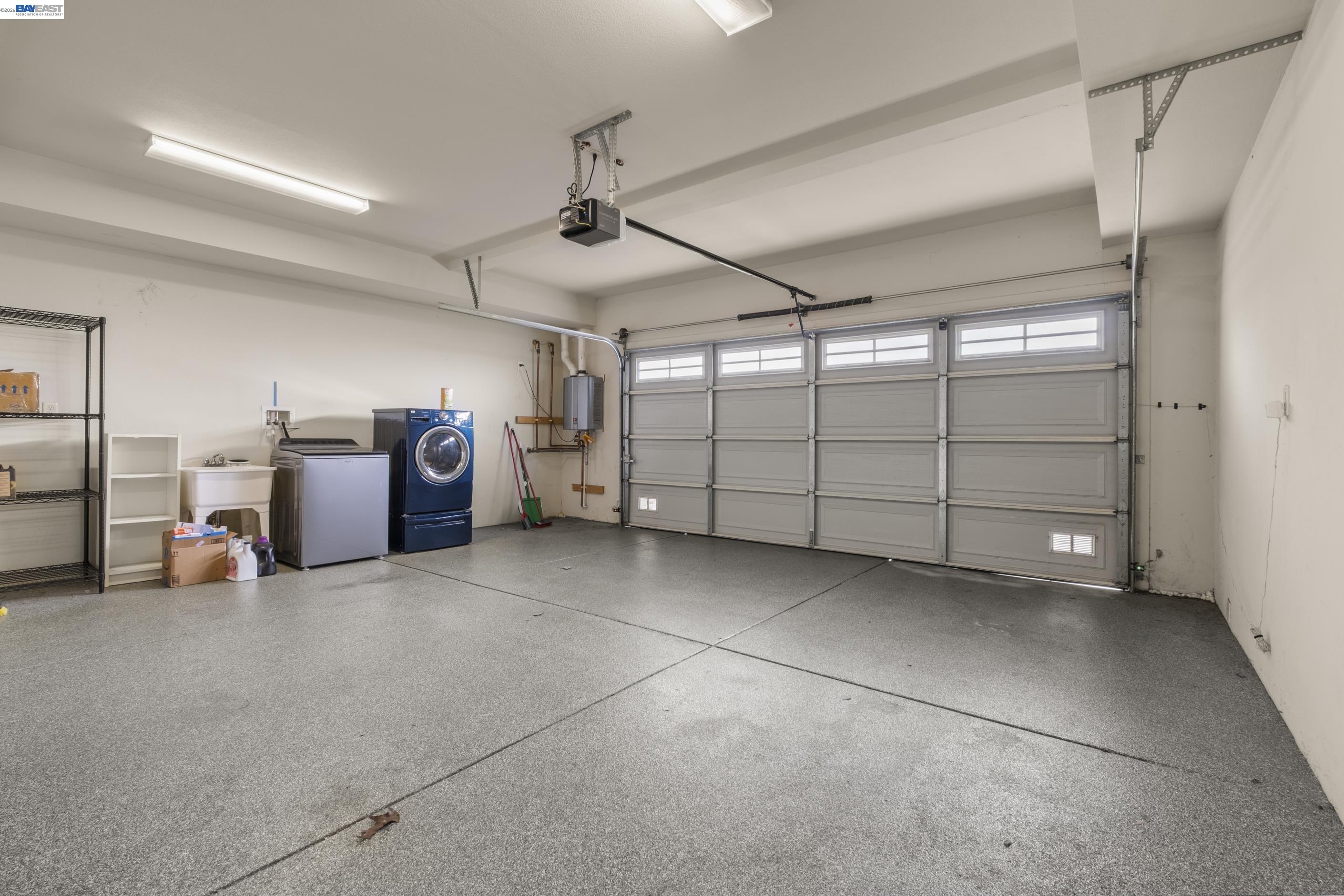 651 Macarthur Blvd