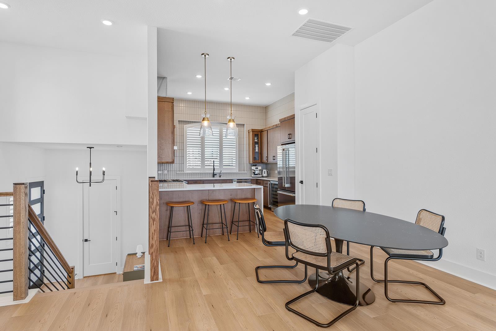 26 Maybury WAY