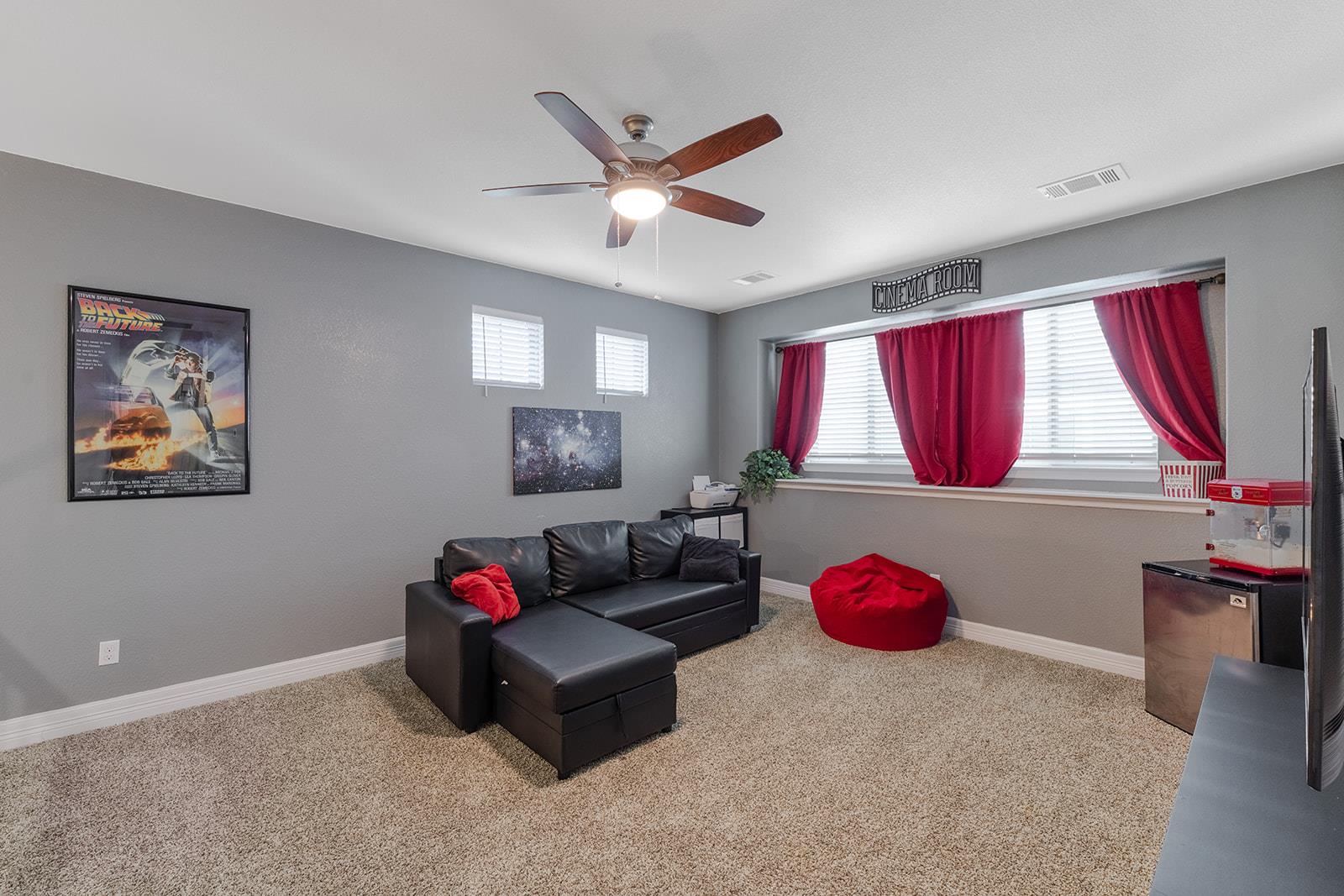 812 Heartleaf DR