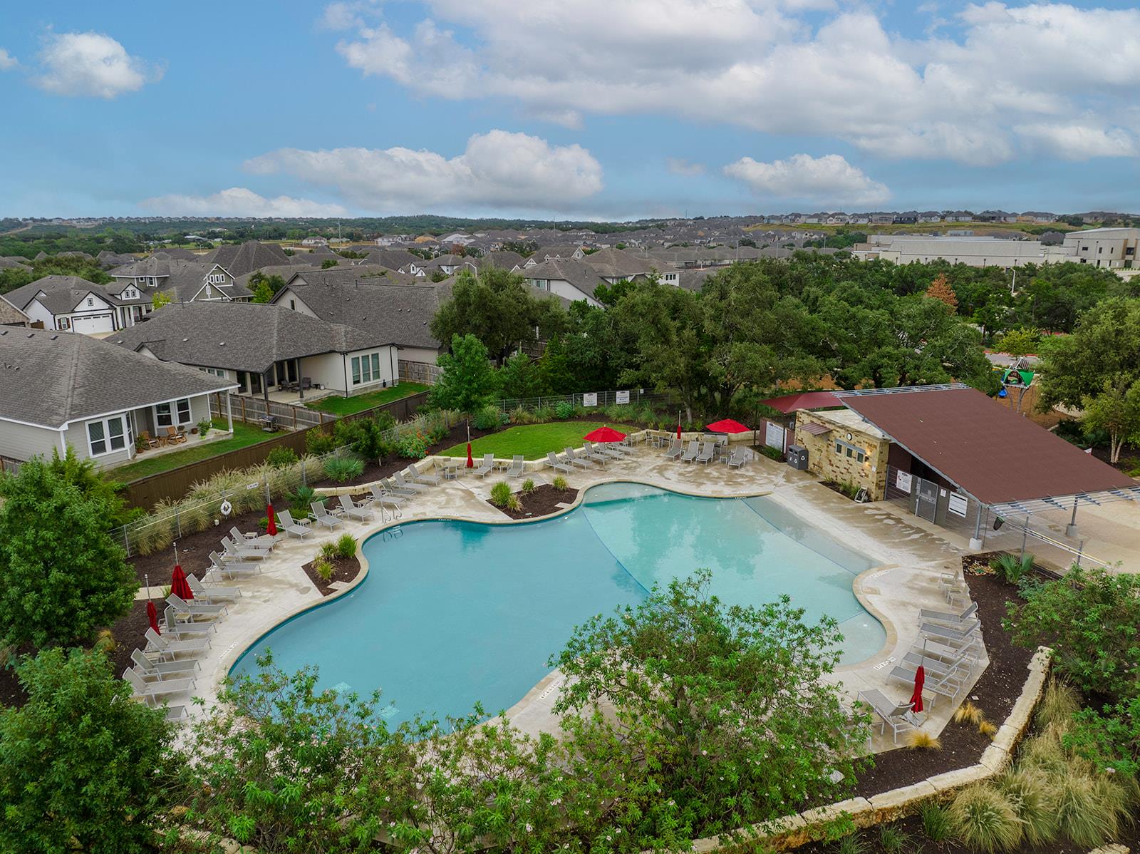 812 Heartleaf DR
