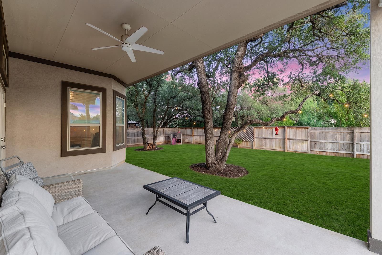 812 Heartleaf DR