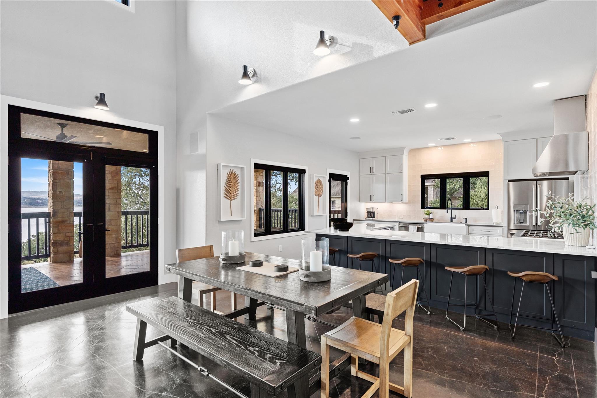 516 Deckhouse DR