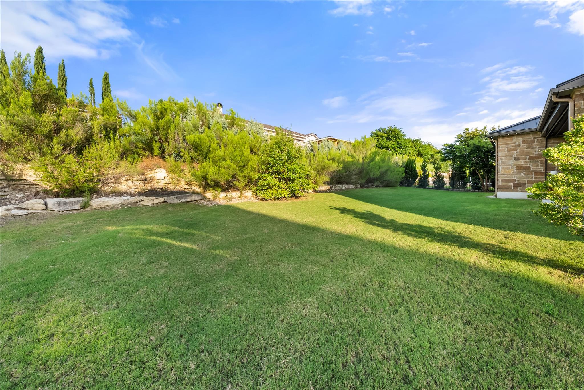 312 Bisset CT