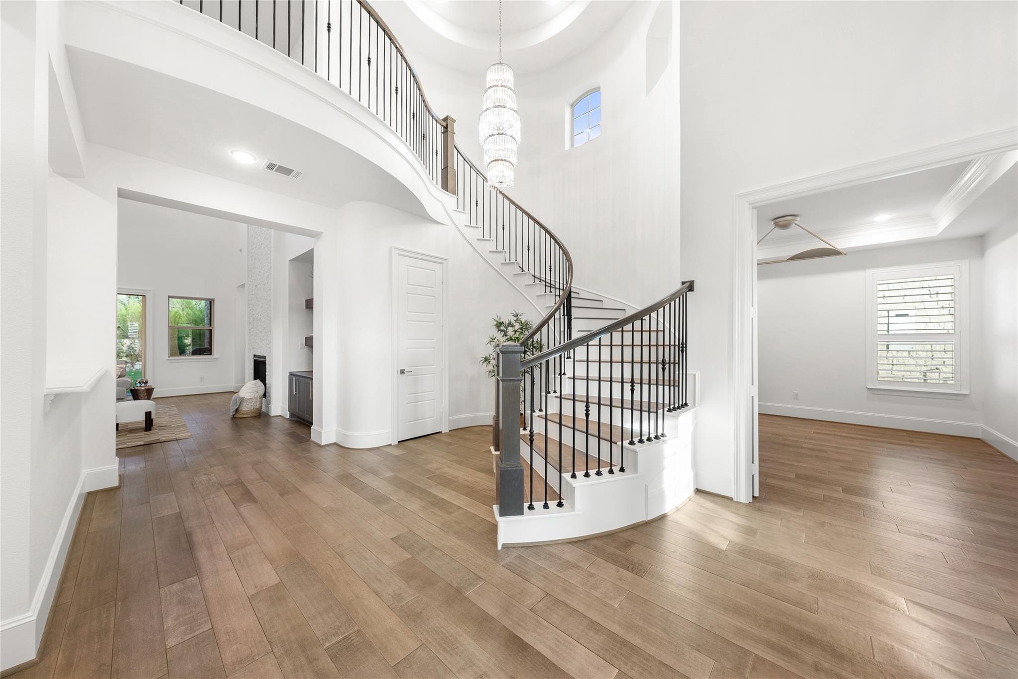 312 Bisset CT
