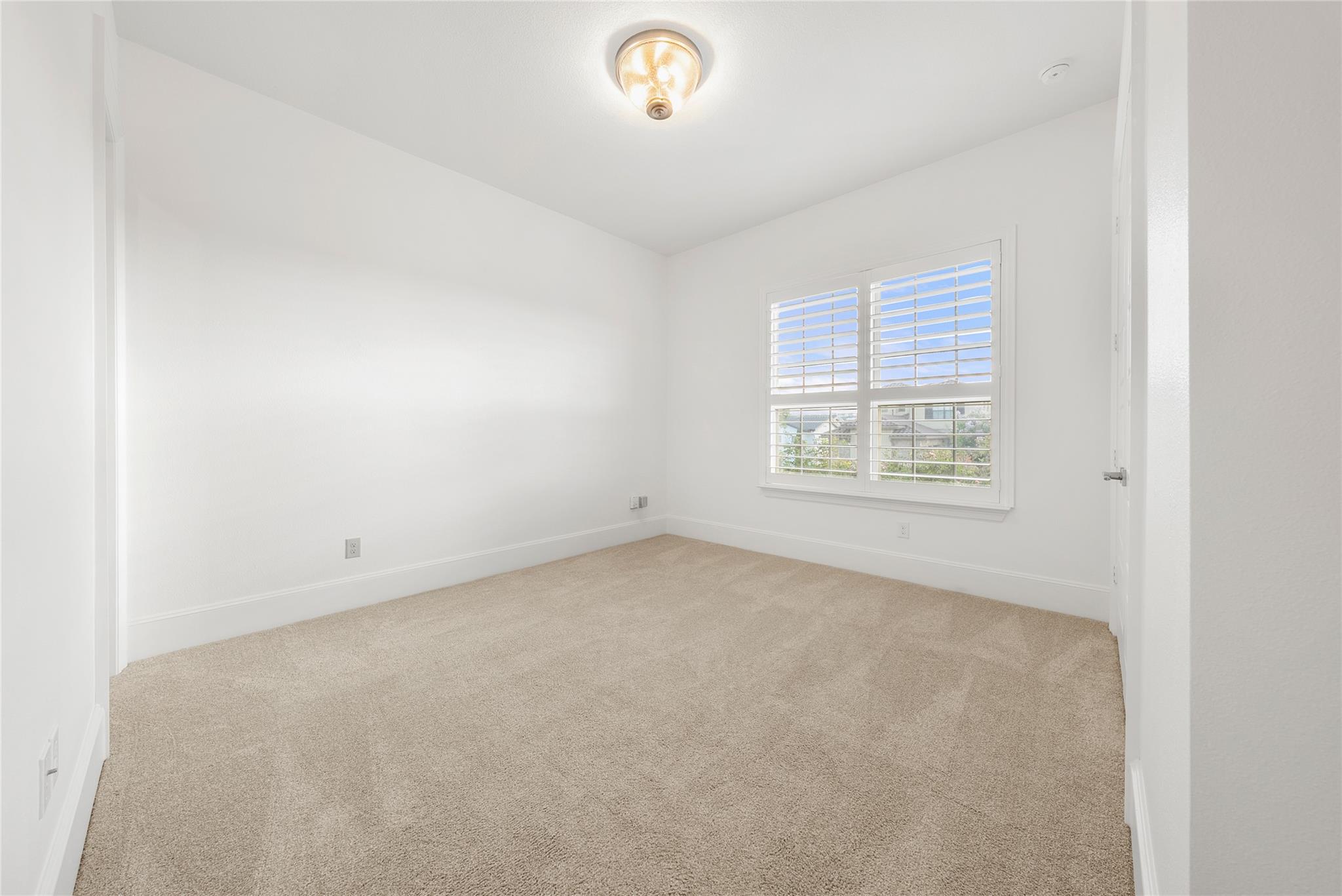 312 Bisset CT