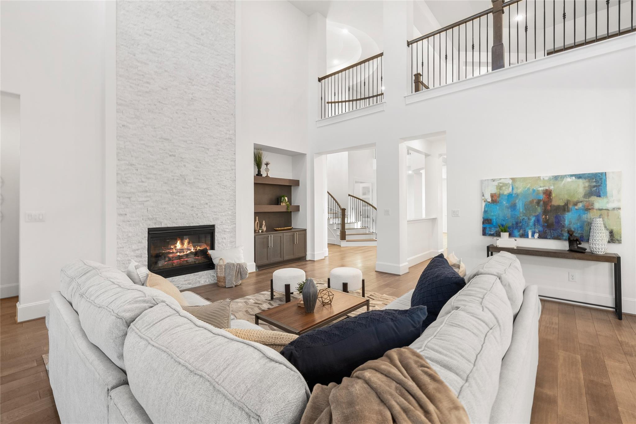 312 Bisset CT