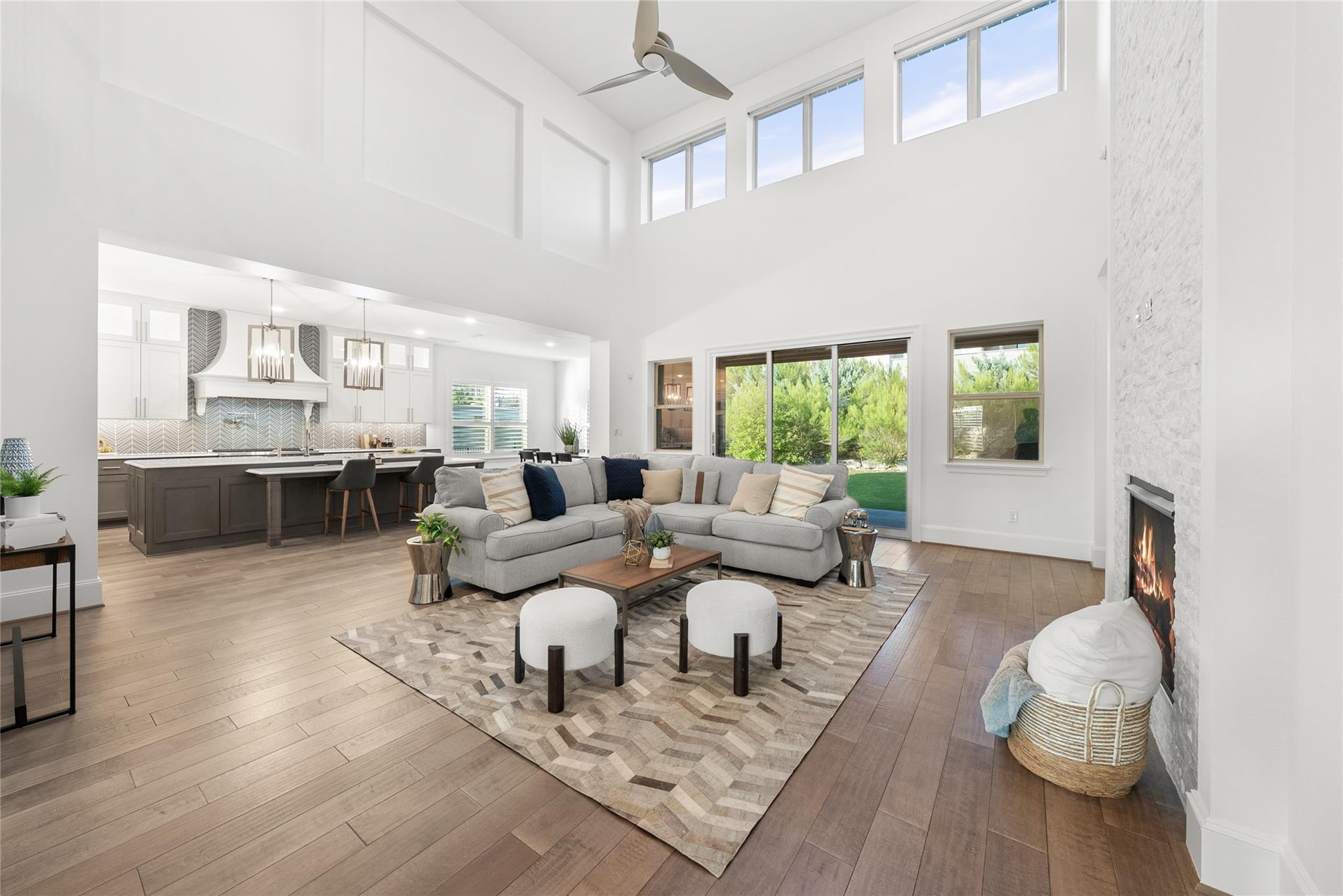 312 Bisset CT