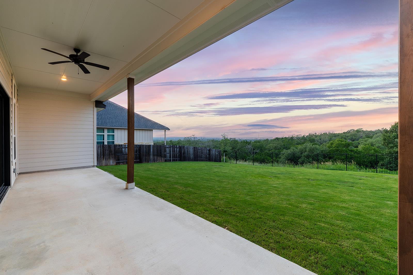 514 Round Valley TRL