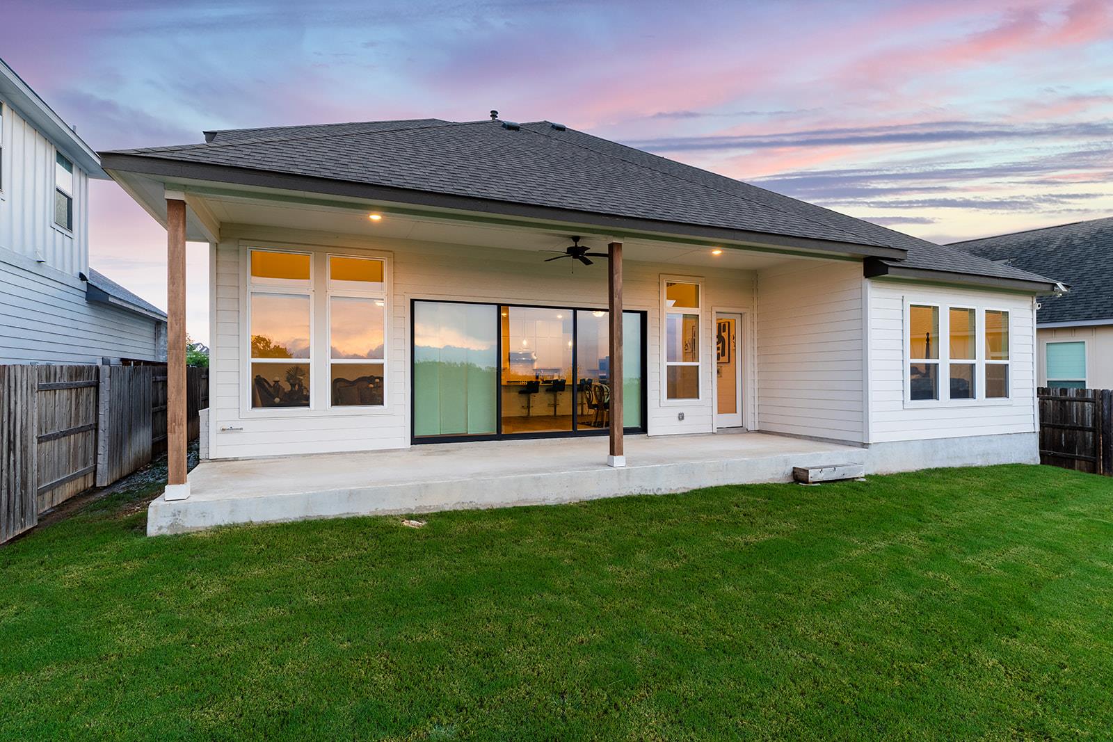 514 Round Valley TRL