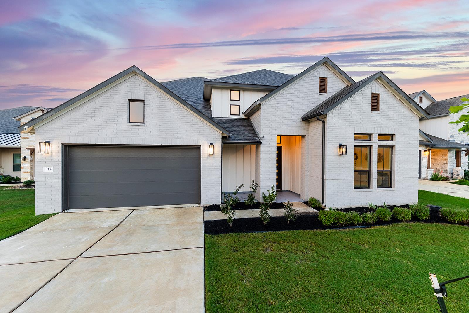 514 Round Valley TRL