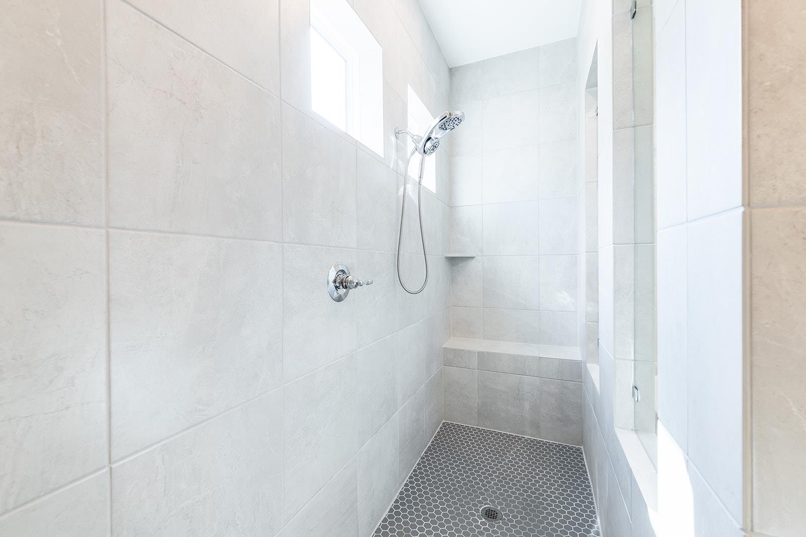 514 Round Valley TRL