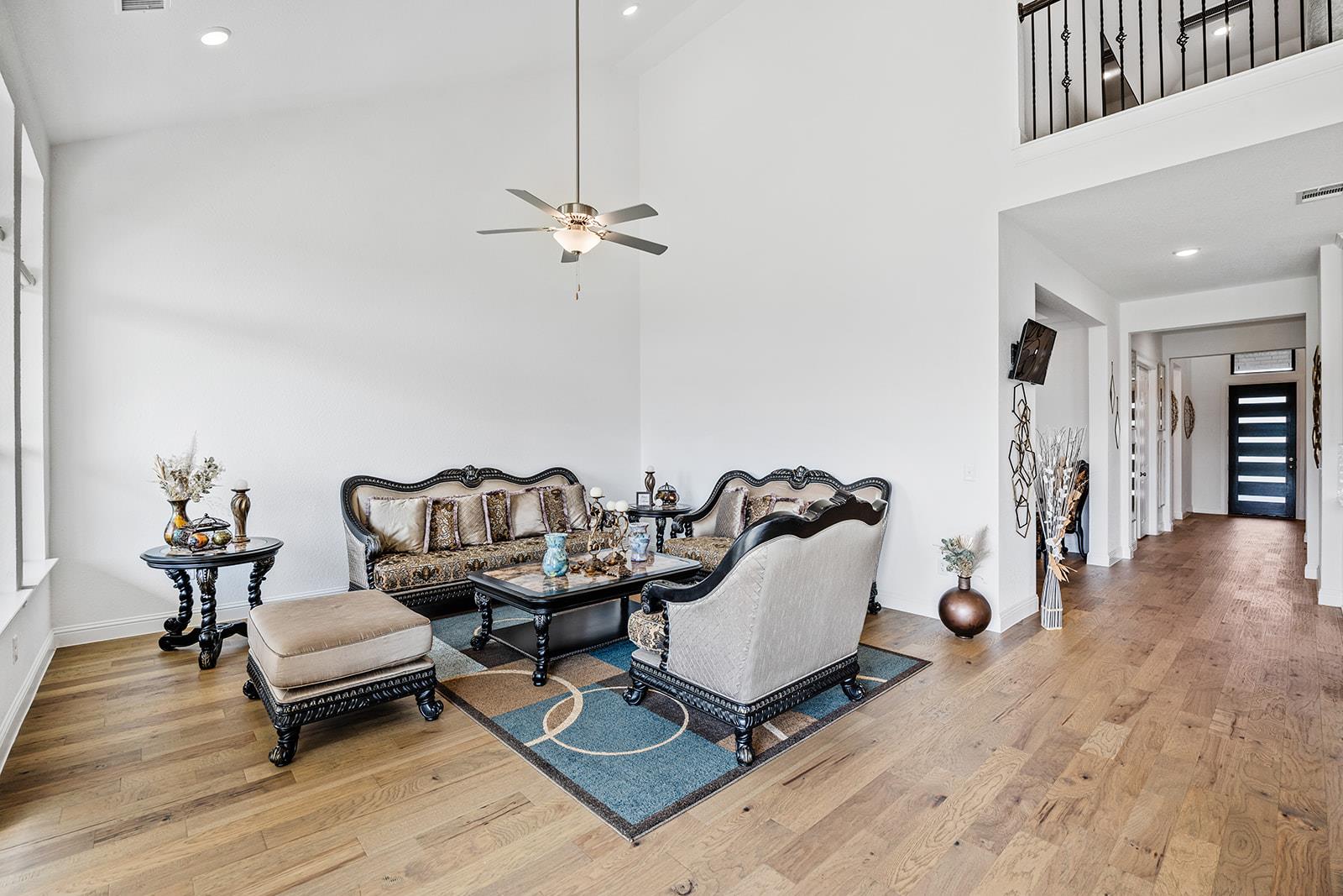 514 Round Valley TRL