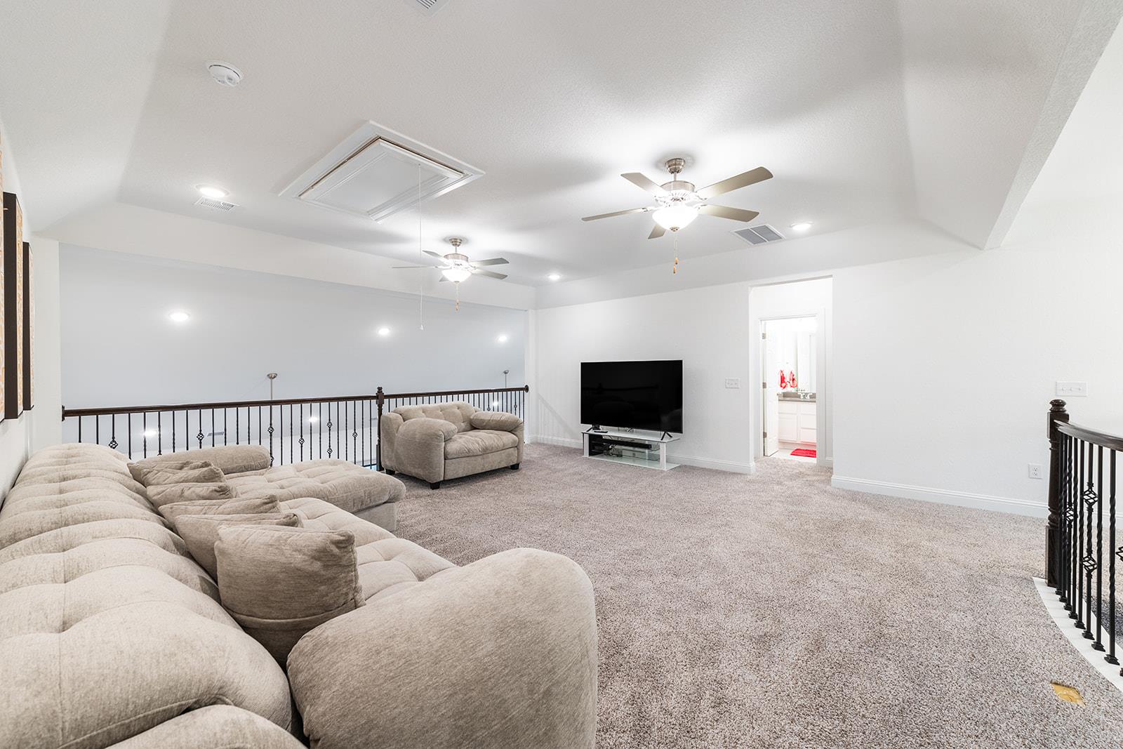 514 Round Valley TRL