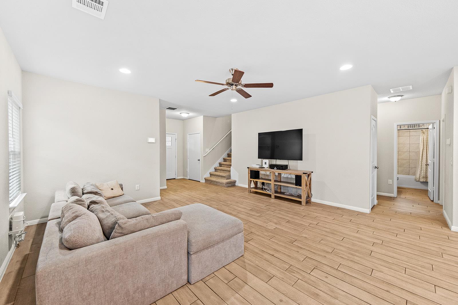 2324 Singletree BND
