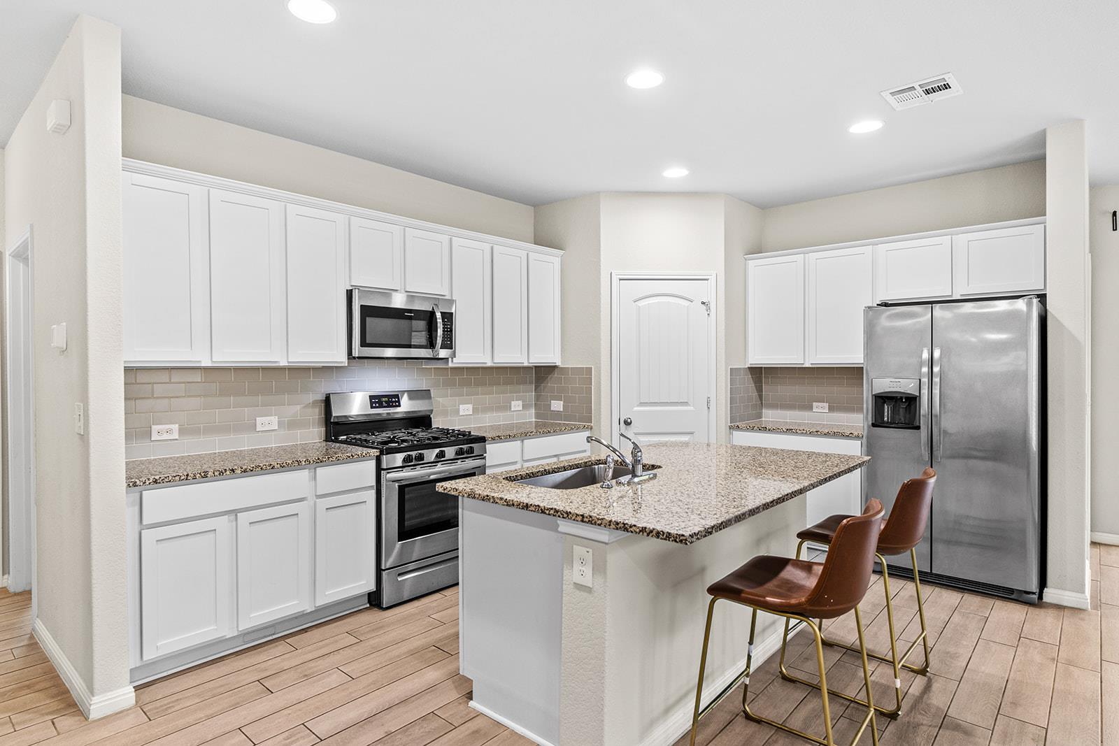 2324 Singletree BND
