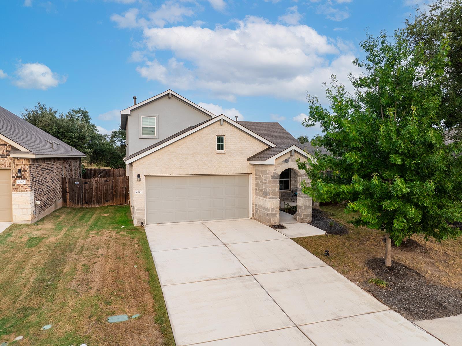 2324 Singletree BND