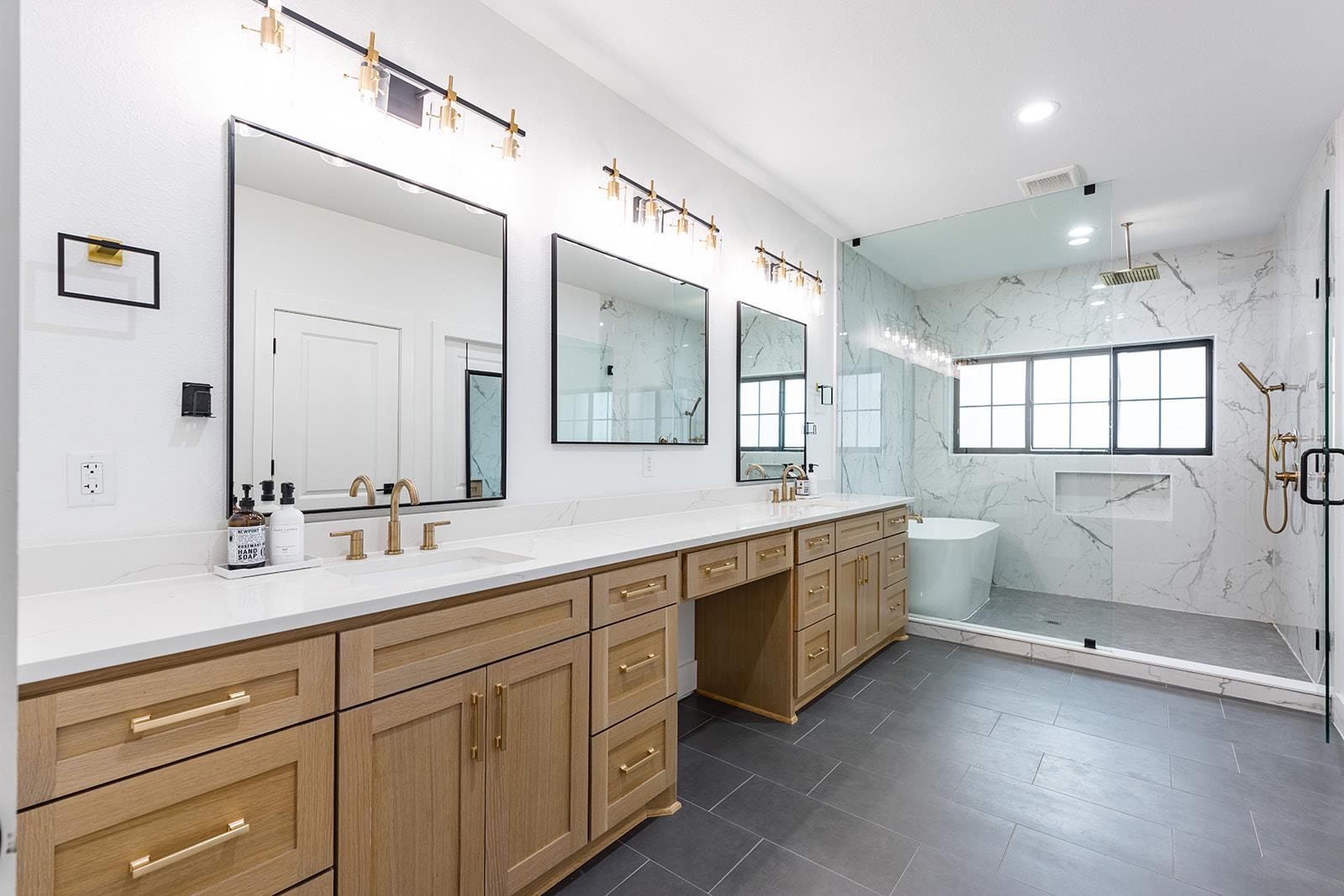 5419 Denmans LOOP