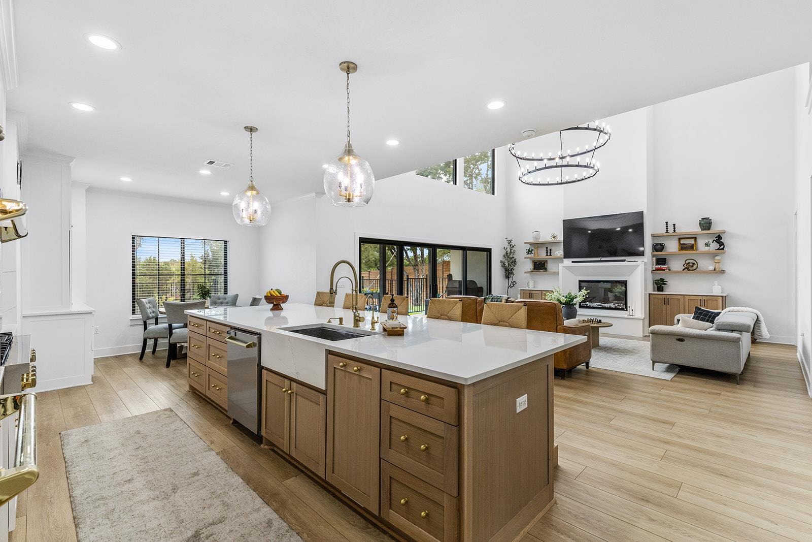 5419 Denmans LOOP