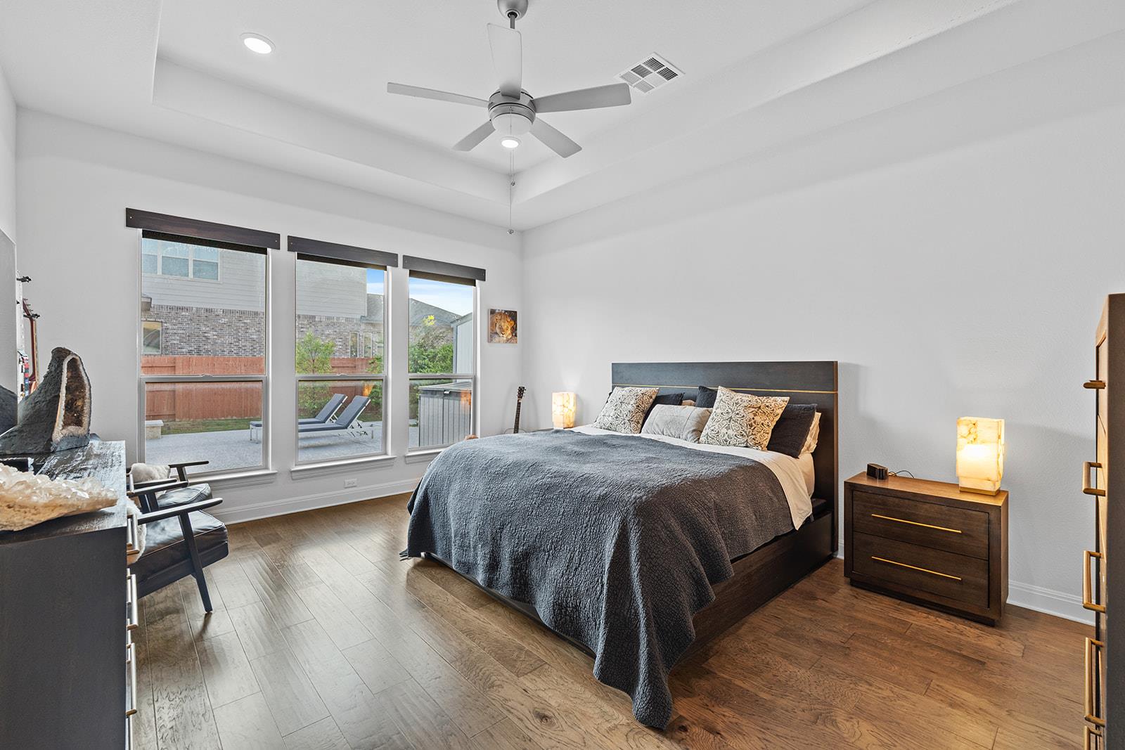 2101 Bayridge RD