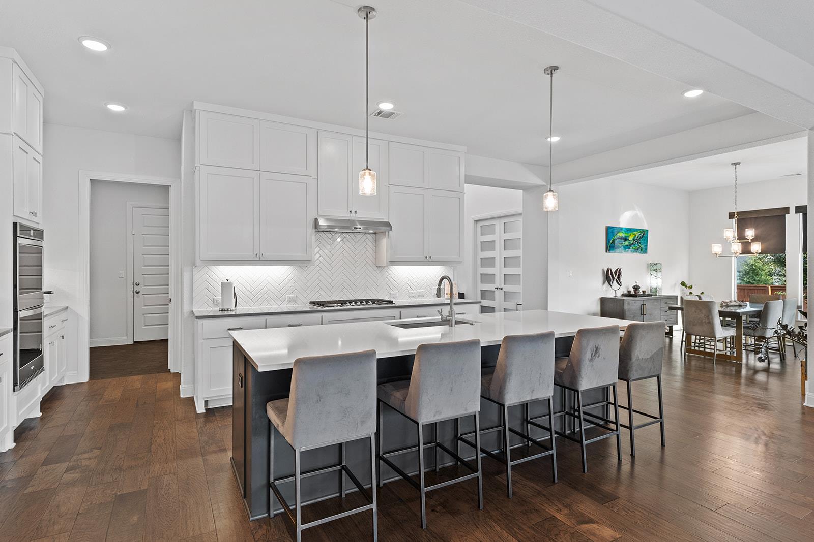 2101 Bayridge RD