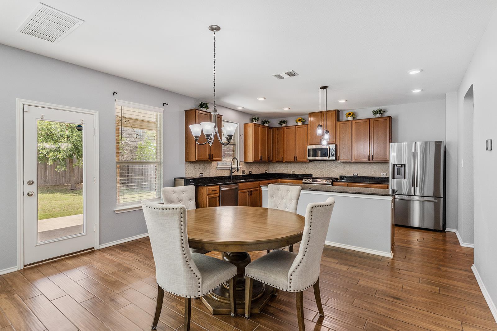 1425 Bovina DR