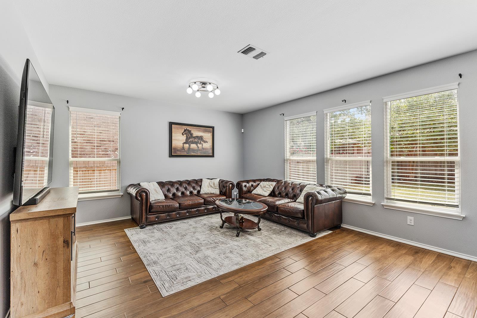 1425 Bovina DR