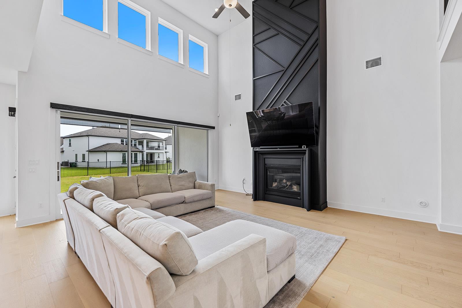 2905 Canto TRCE