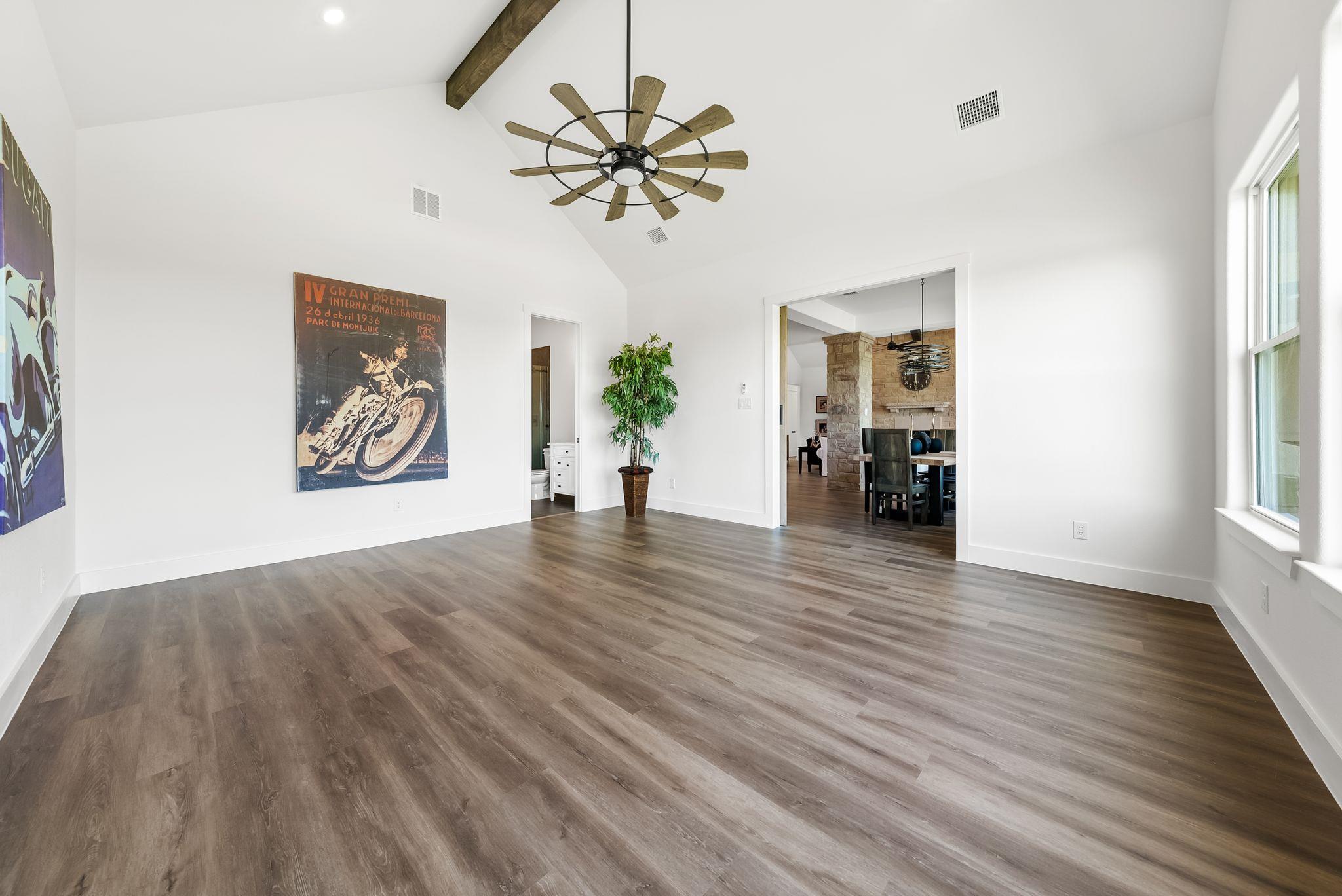 501 Vale Pond Spur