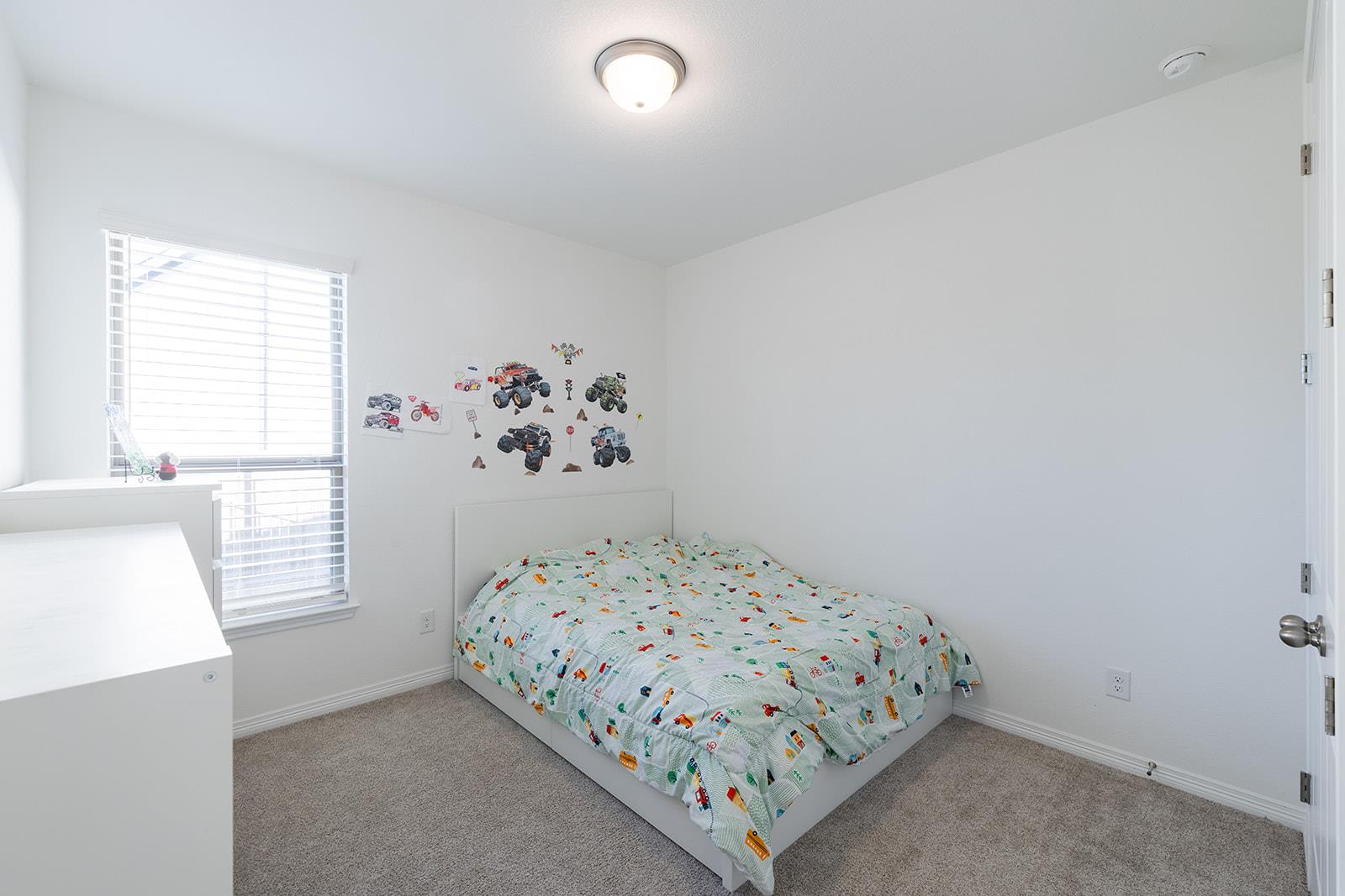 309 Hollister DR