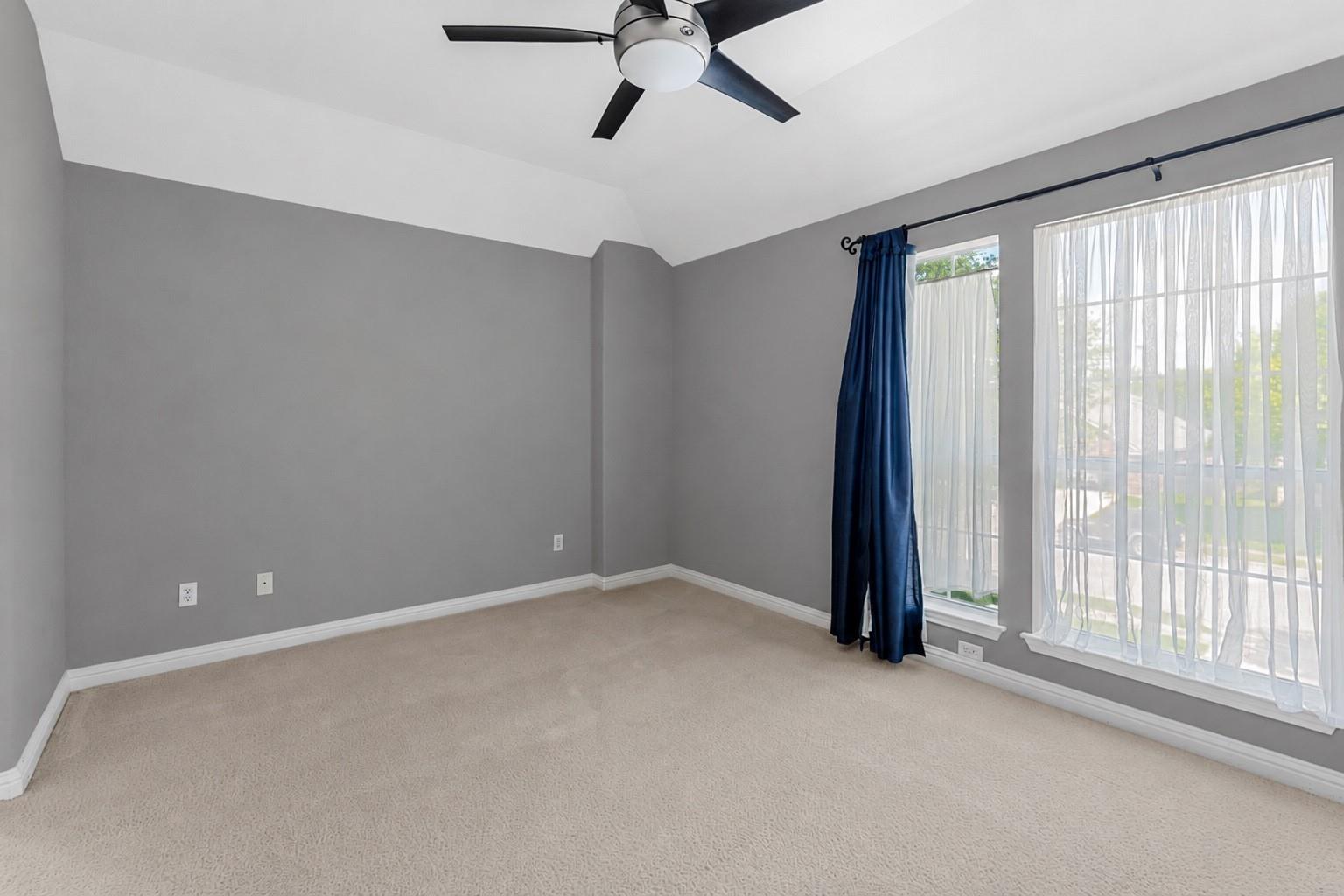 1114 Canyon Maple RD