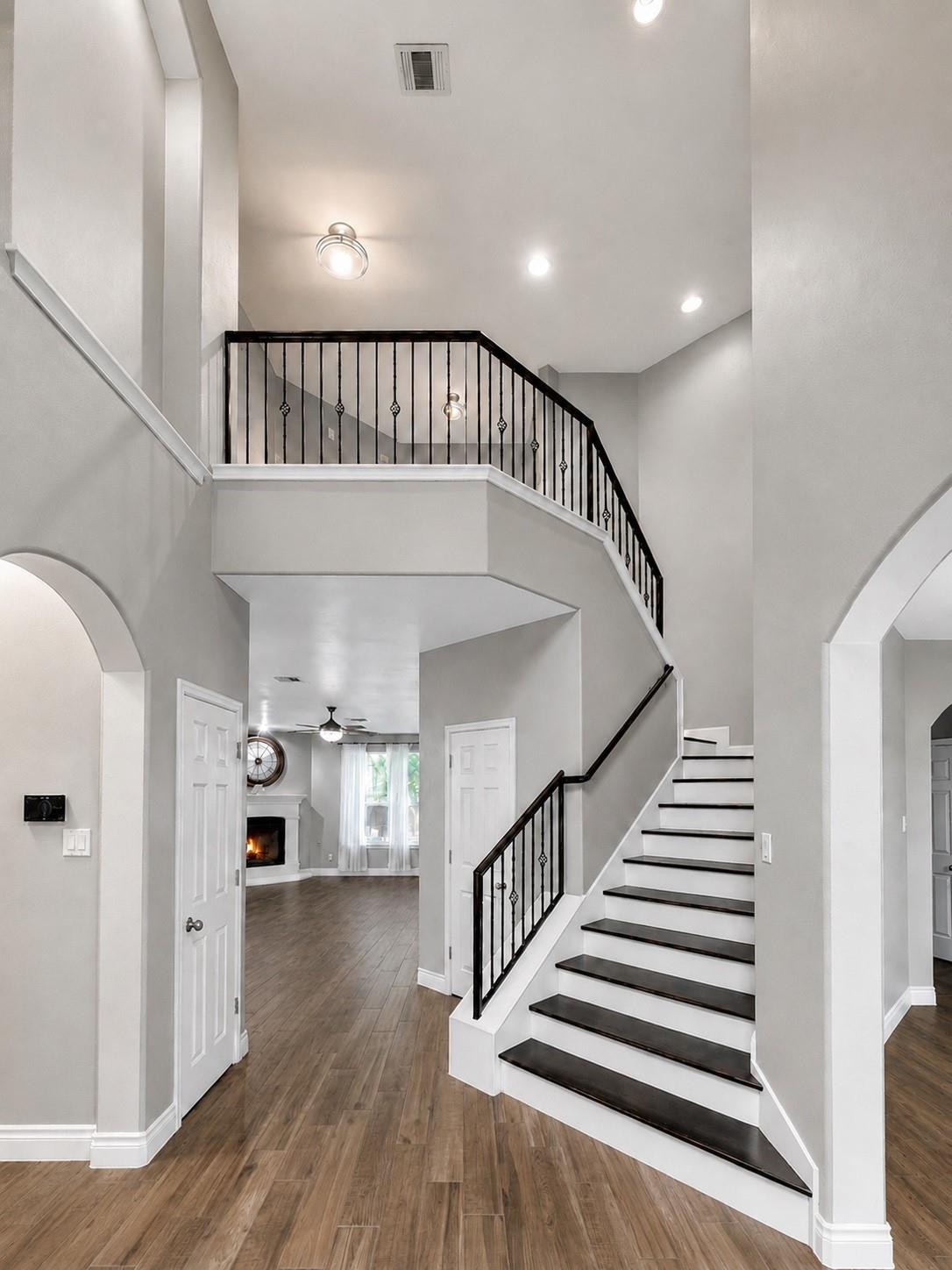 1114 Canyon Maple RD