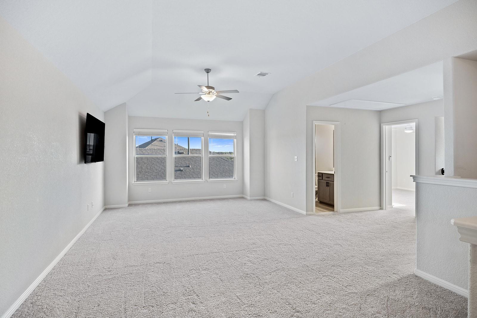 309 Greenway DR