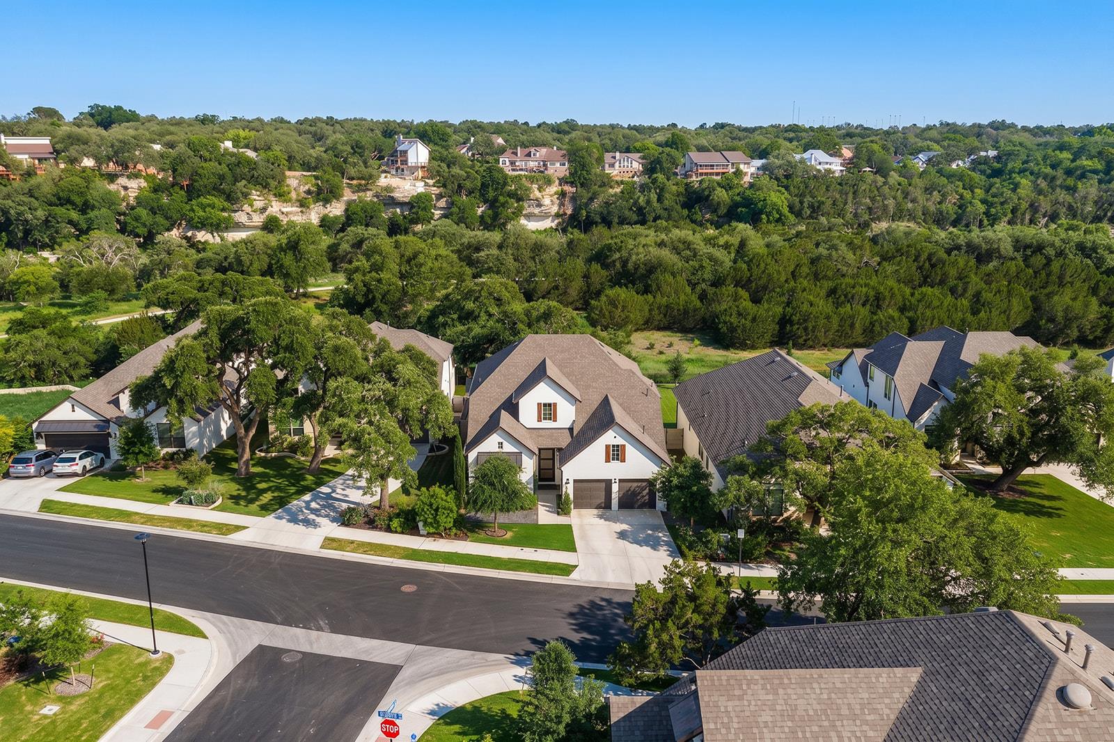 1116 River TRCE