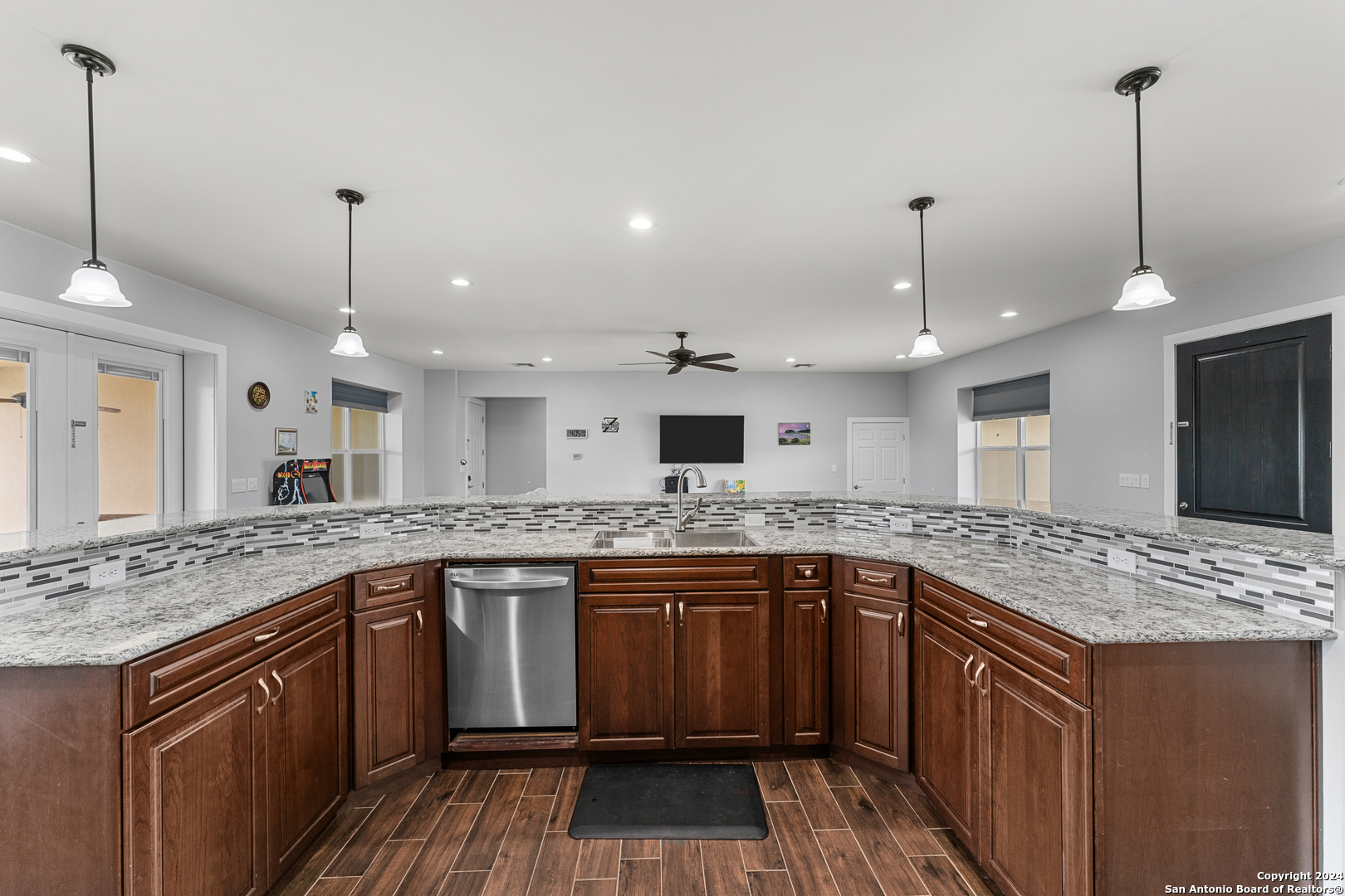 1603 County Road 348