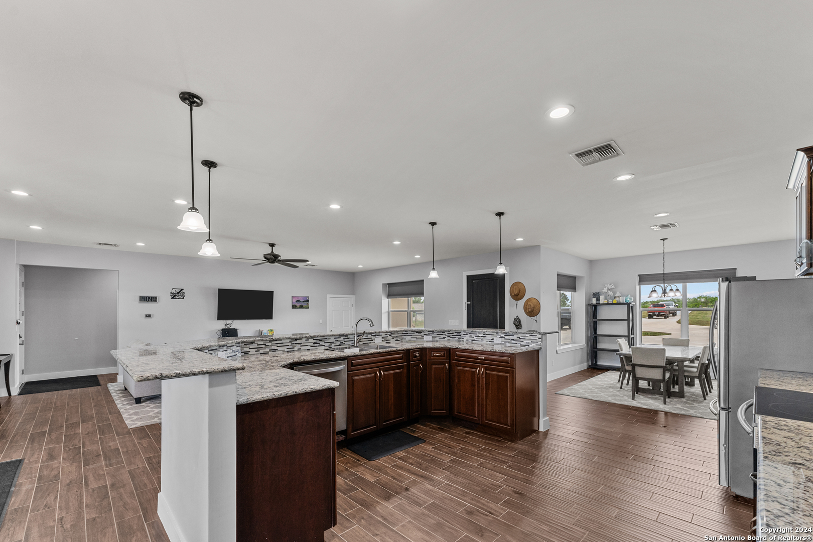1603 County Road 348