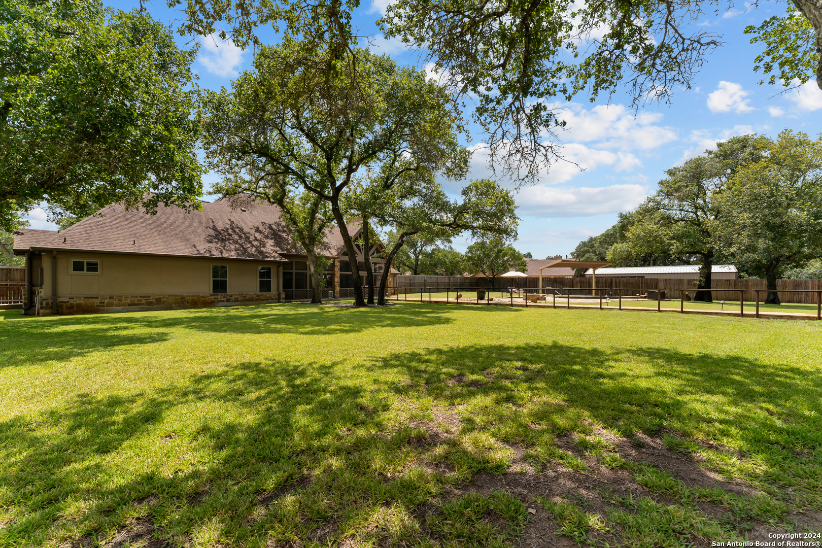 149 Copper Creek