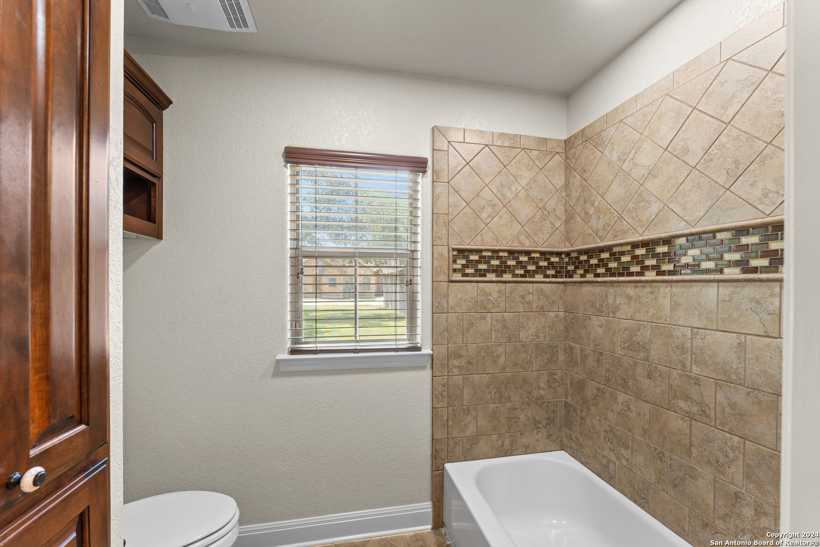 149 Copper Creek