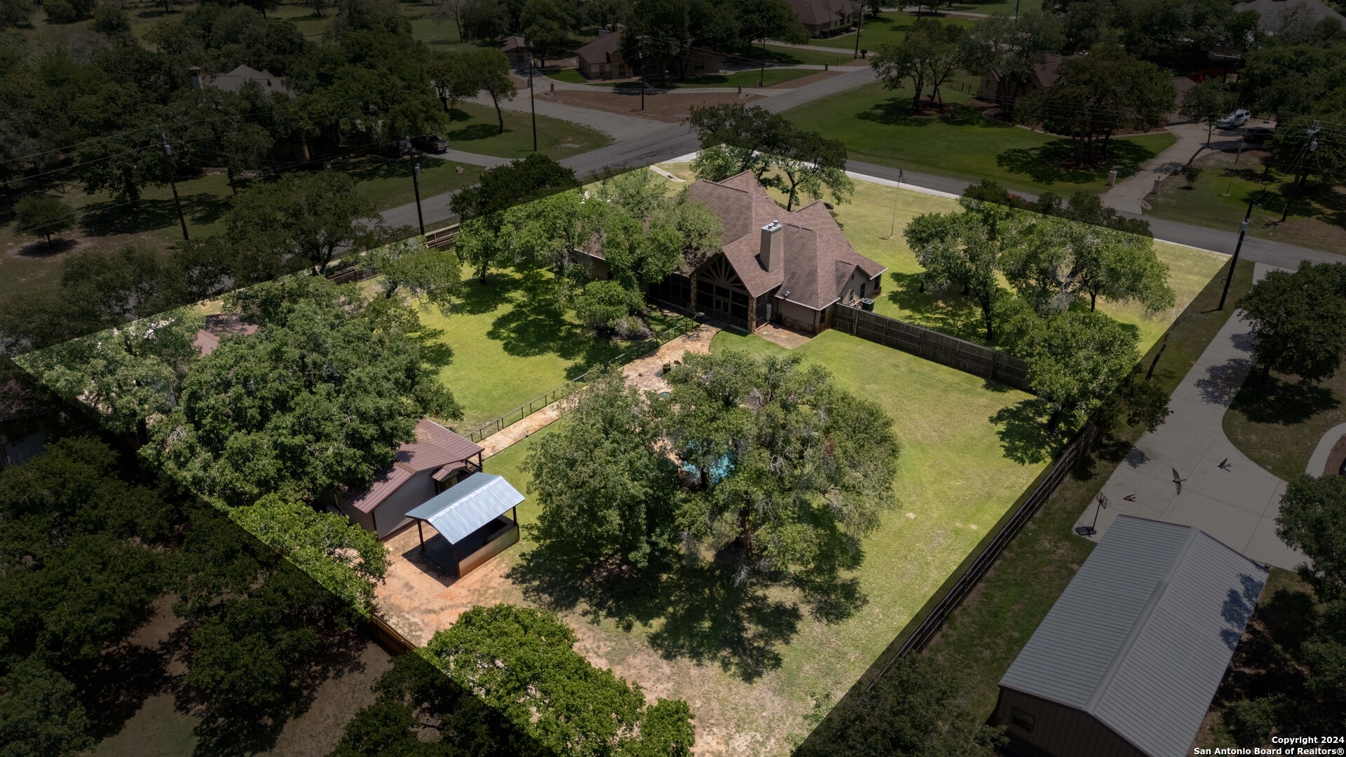 149 Copper Creek